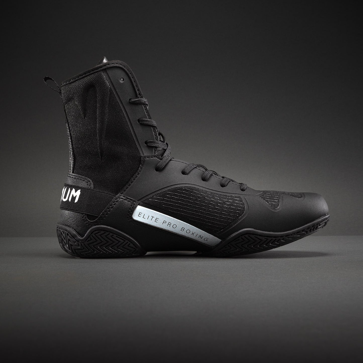 Venum Elite Neo Boxschuhe – Schwarz/Weiß