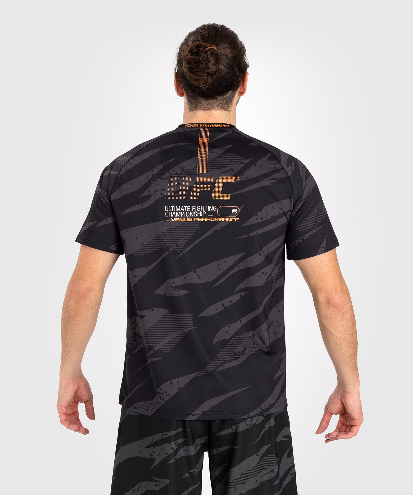 UFC Adrenaline by Venum Fight Week Herren Dry Tech T-Shirt - Urban Camo