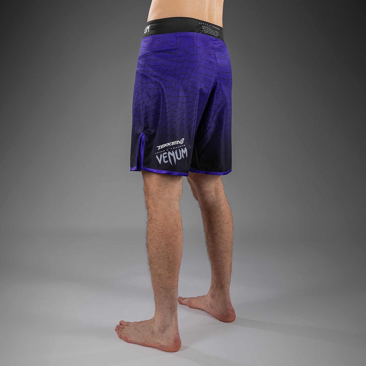 Venum x TEKKEN 8 Fightshorts - Kazuya - Schwarz/Lila