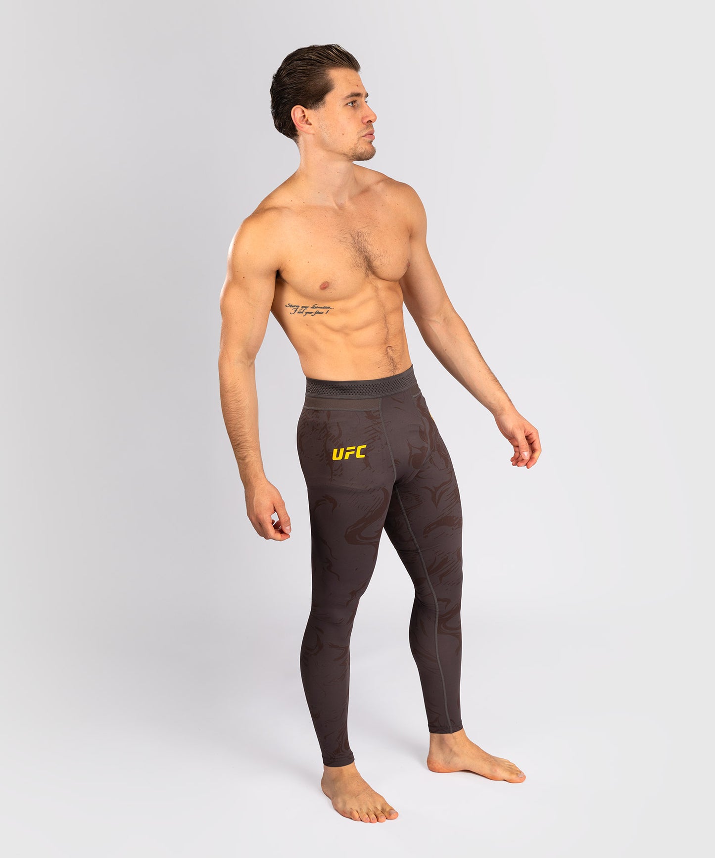 UFC Fusion by Venum Fight Week Herren Performance Tight - Erdiges Braun