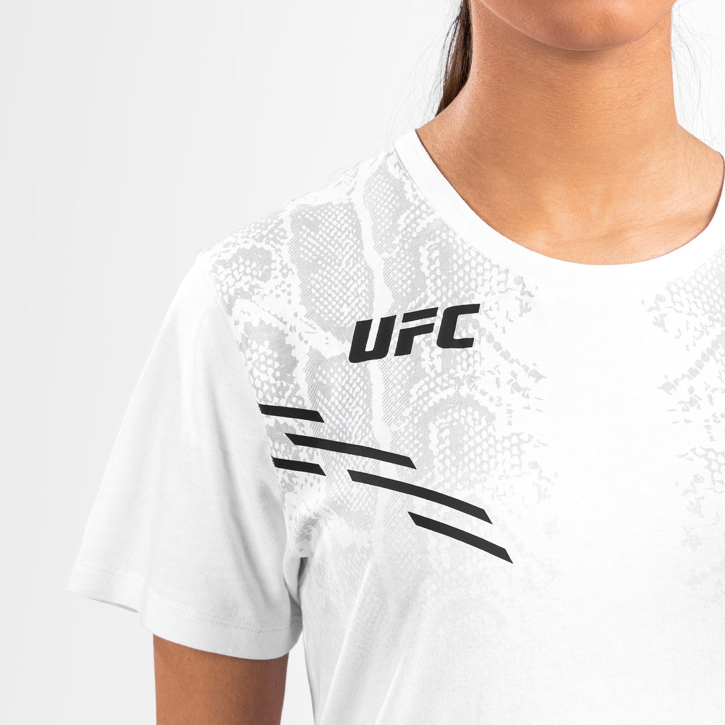 UFC Adrenaline by Venum Replica Kurzarm-T-Shirt für Frauen - Weiß