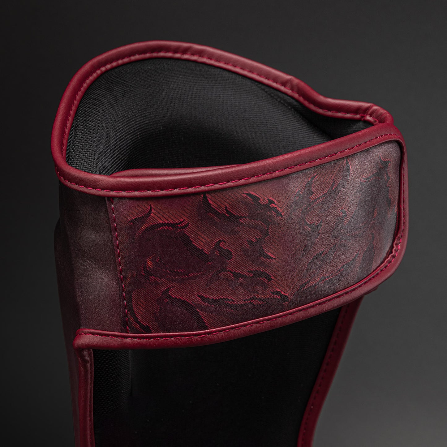 Venum Spectre Schienbeinschoner – Schwarz/Rot