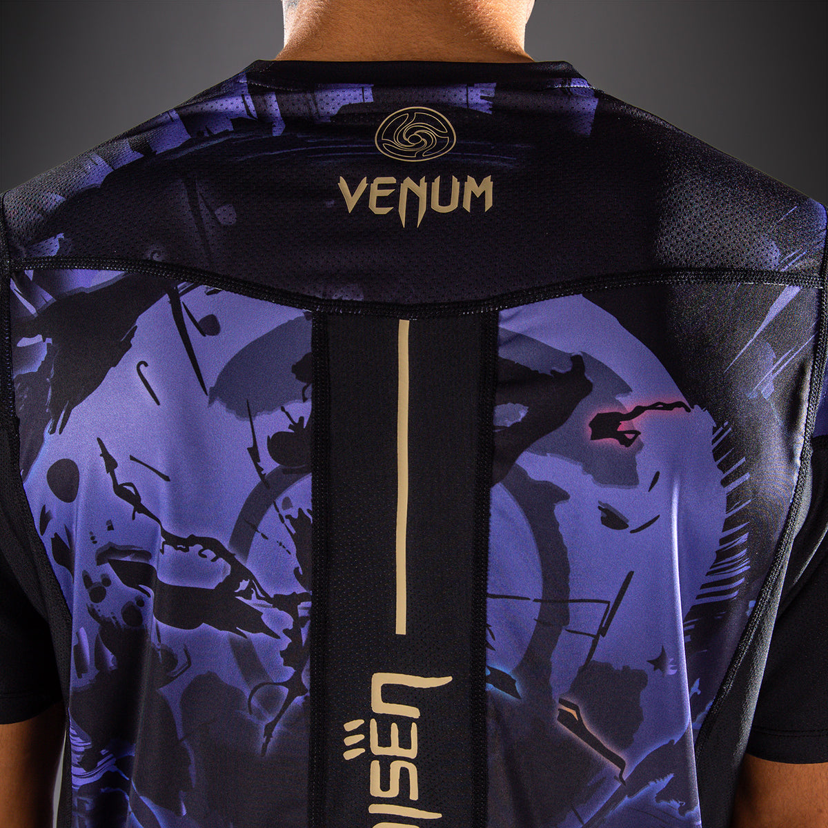 Jujutsu Kaisen x Venum Gojo Dry-Tech-T-Shirt – Lila