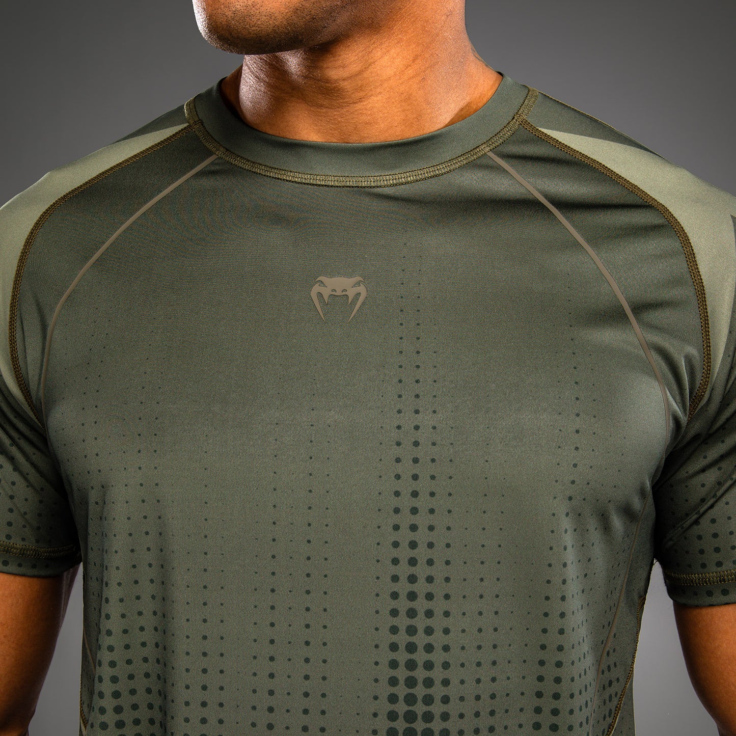 Venum Stealth Dry-Tech-T-Shirt – Khaki/Dunkelgrün