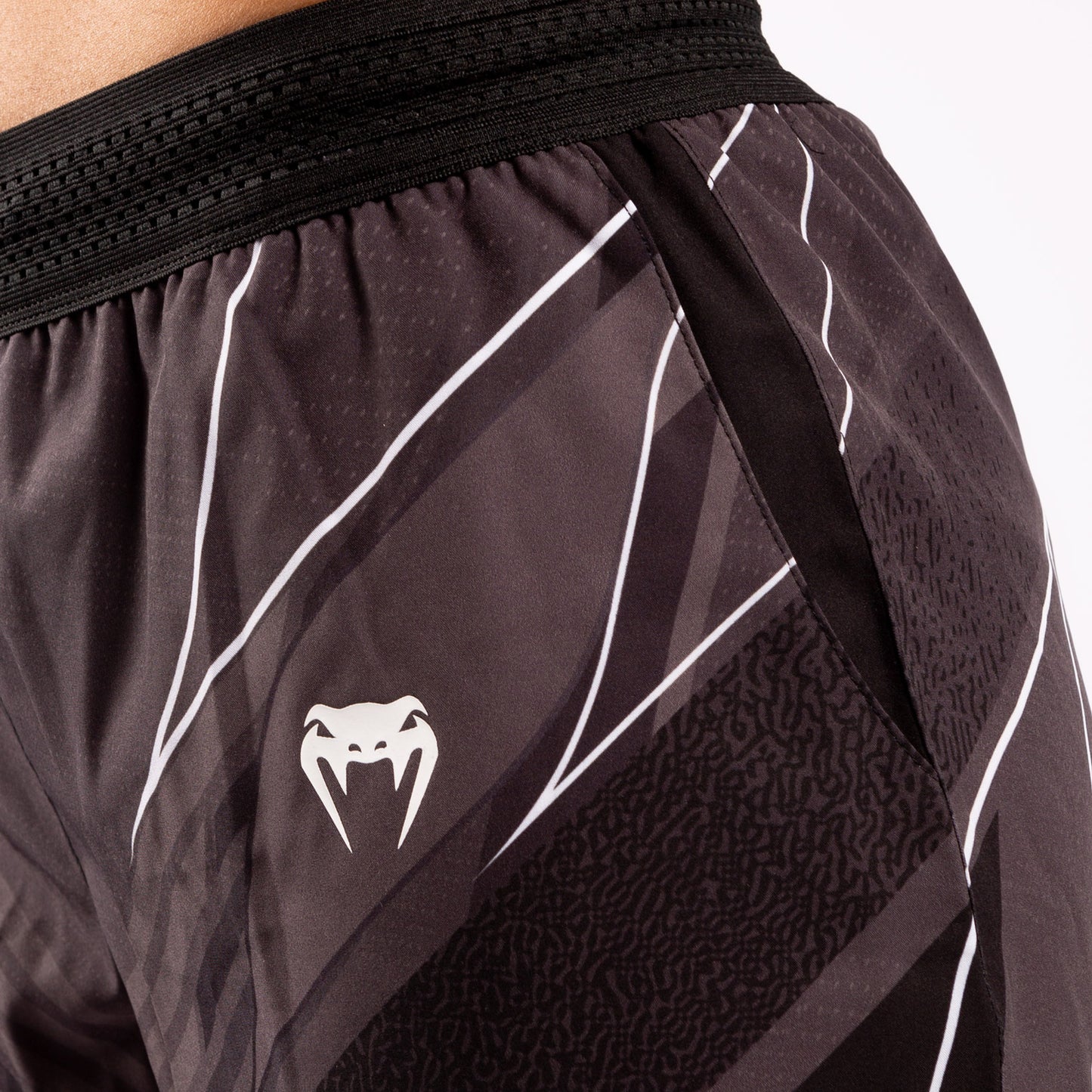 UFC Venum Replica Damen Shorts - Schwarz
