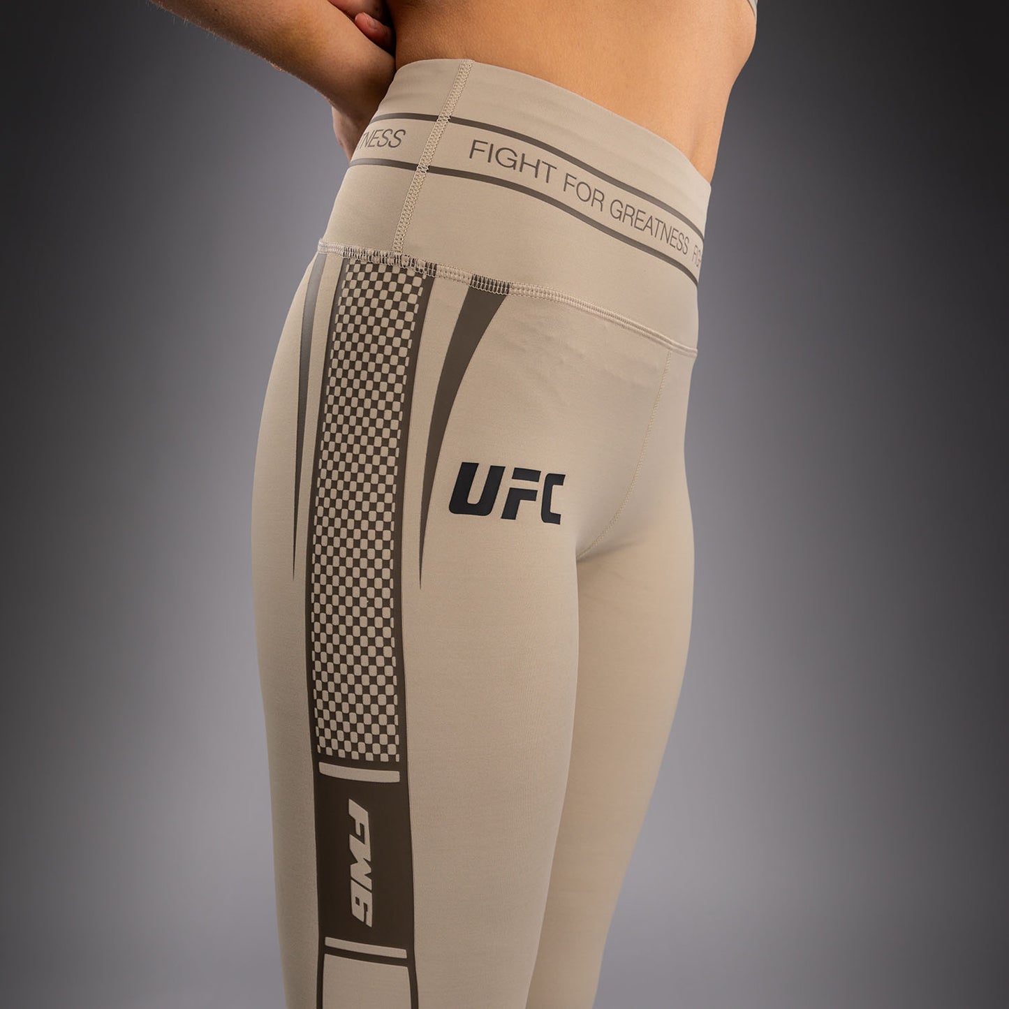 Venum UFC Unity by Venum Authentic Fight Week Damen Funktions-Kompressionshose - Sand