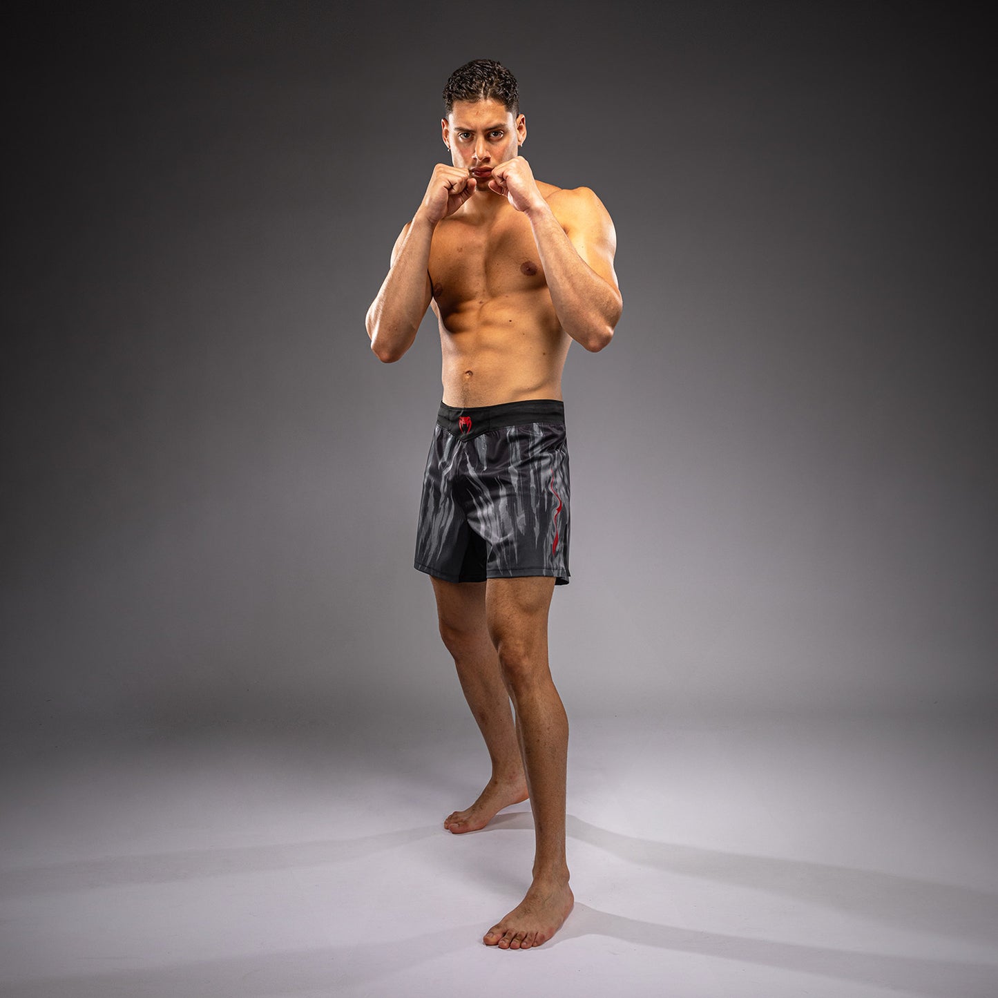 Venum Demon Fightshorts - Schwarz/Grau
