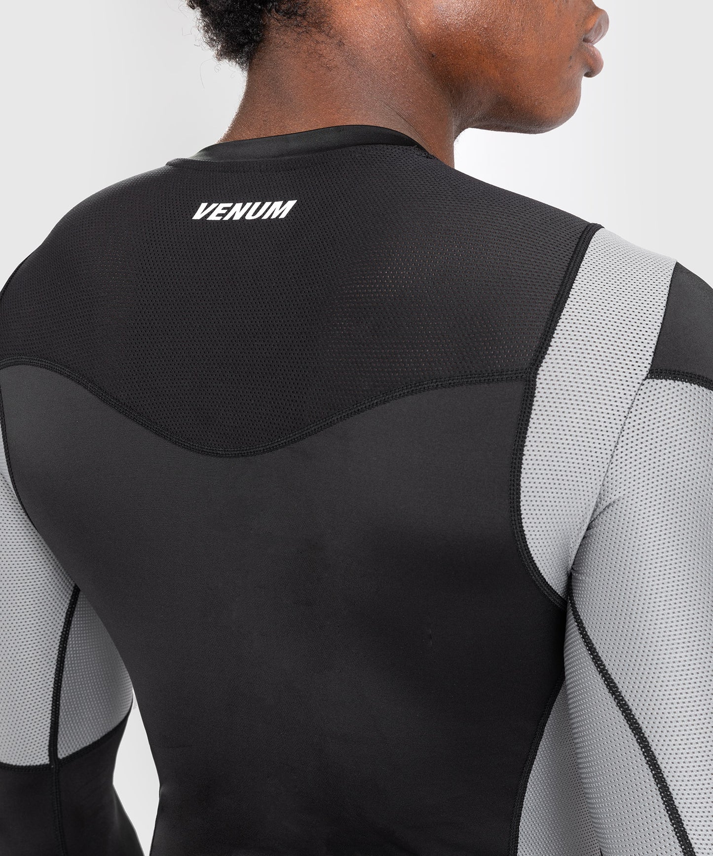 Venum Tempest Herren Langarm-Rashguard - Schwarz/Grau