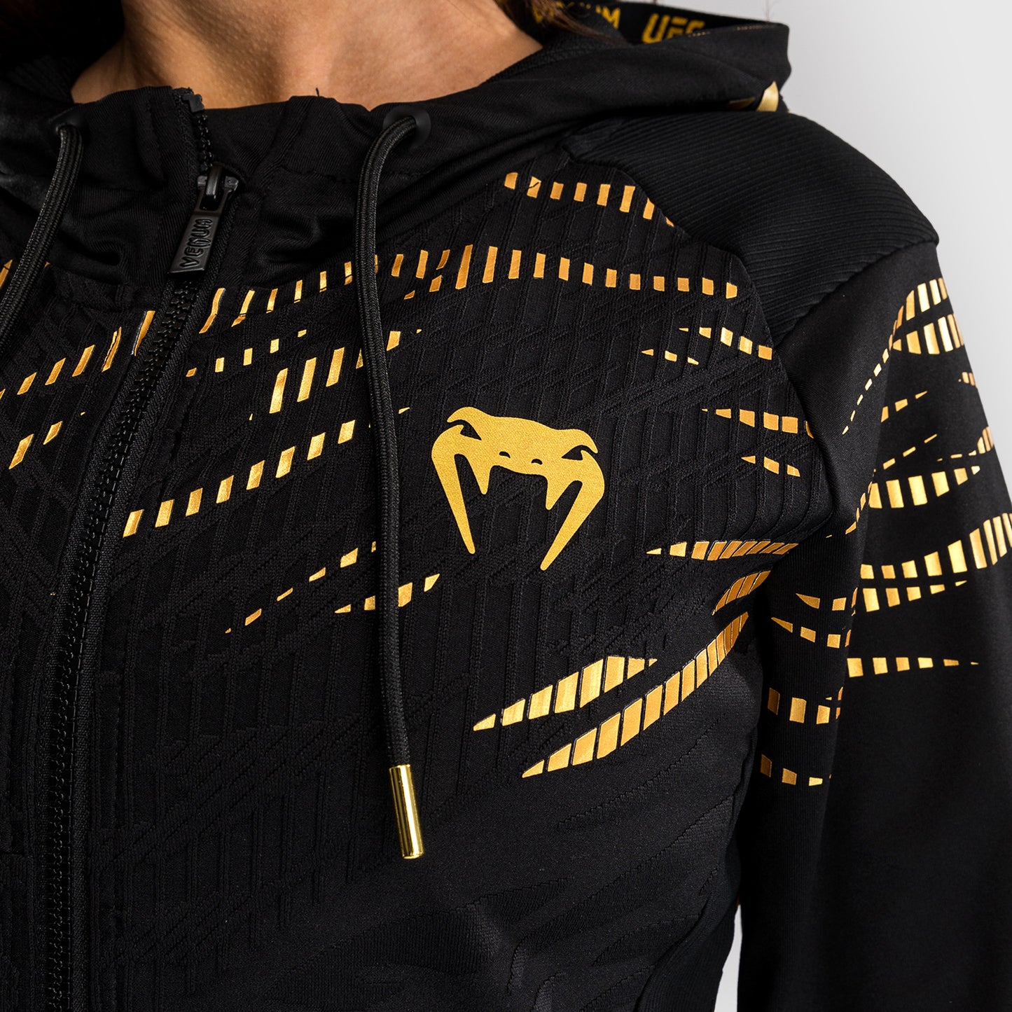 UFC Fusion by Venum Personalized Authentic Fight Night Damen Walkout Hoodie - Champion