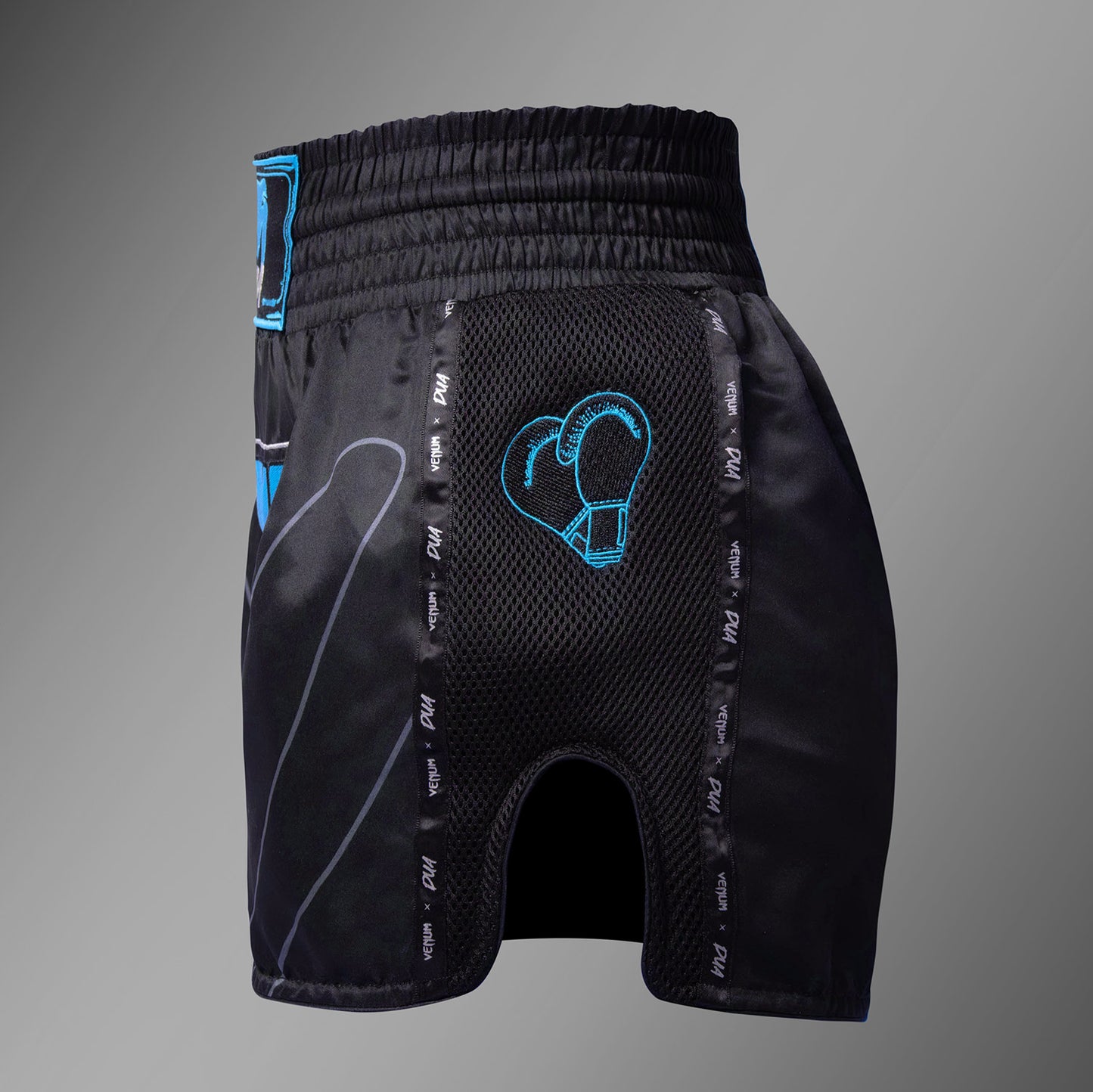 Venum x Dua Muay Thai Shorts - Schwarz/Electric Blue
