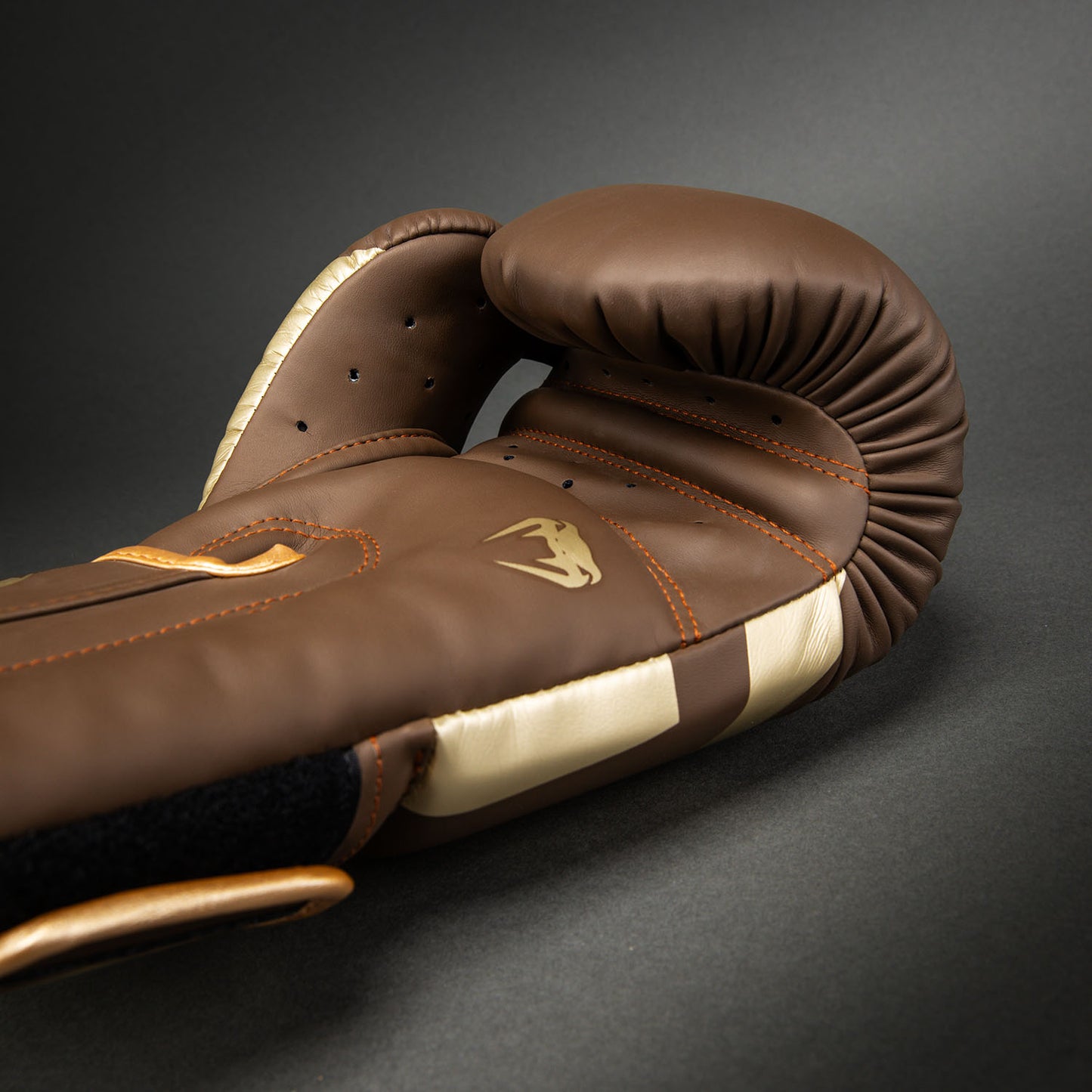 Venum Elite Boxhandschuhe - Dunkelbraun