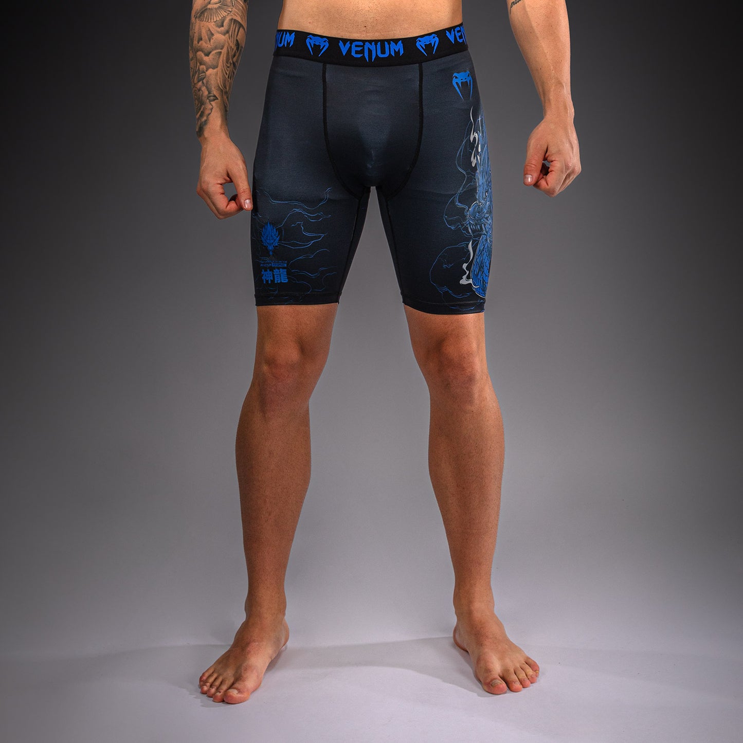 Venum Thunder Dragon Kompressionsshorts – Schwarz/Königsblau