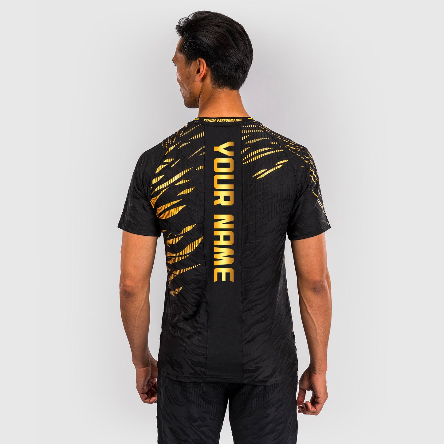 UFC Fusion by Venum Personalized Authentic Fight Night Herren Walkout Jersey - Champion