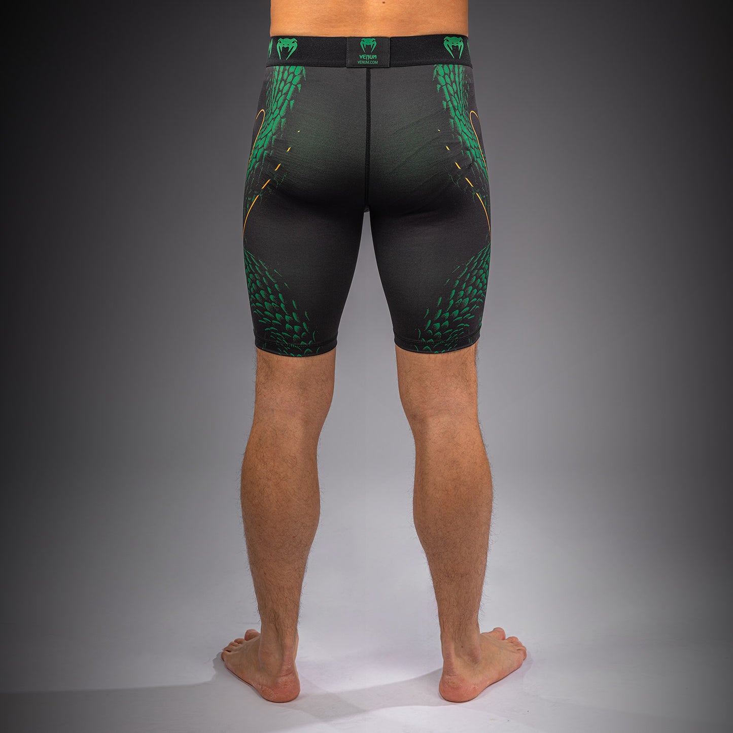 Venum Matupa Kompressionsshort - Schwarz/Grün/Gold
