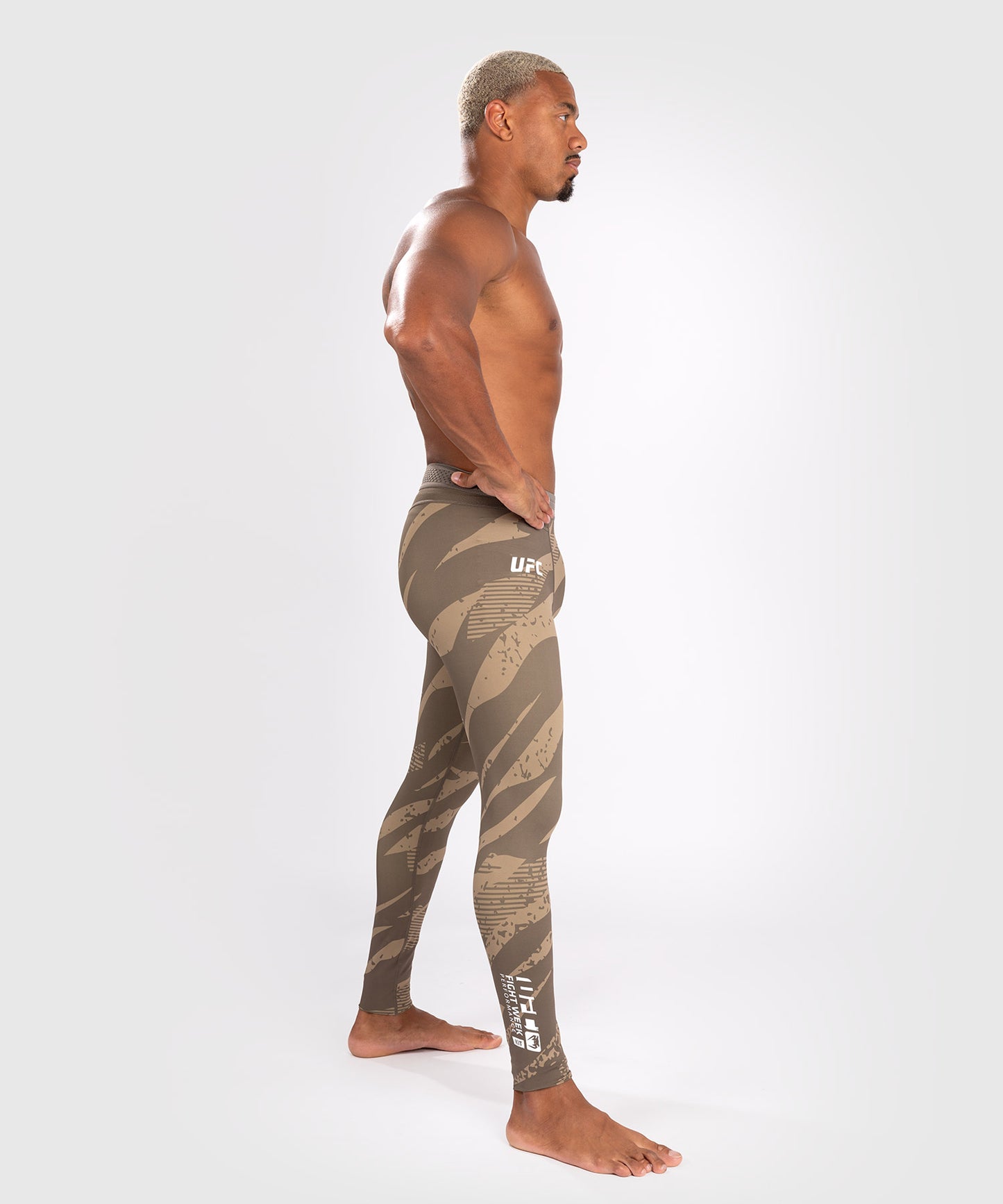 UFC Adrenaline by Venum Fight Week Performance Herren-Tight - Desert Camo