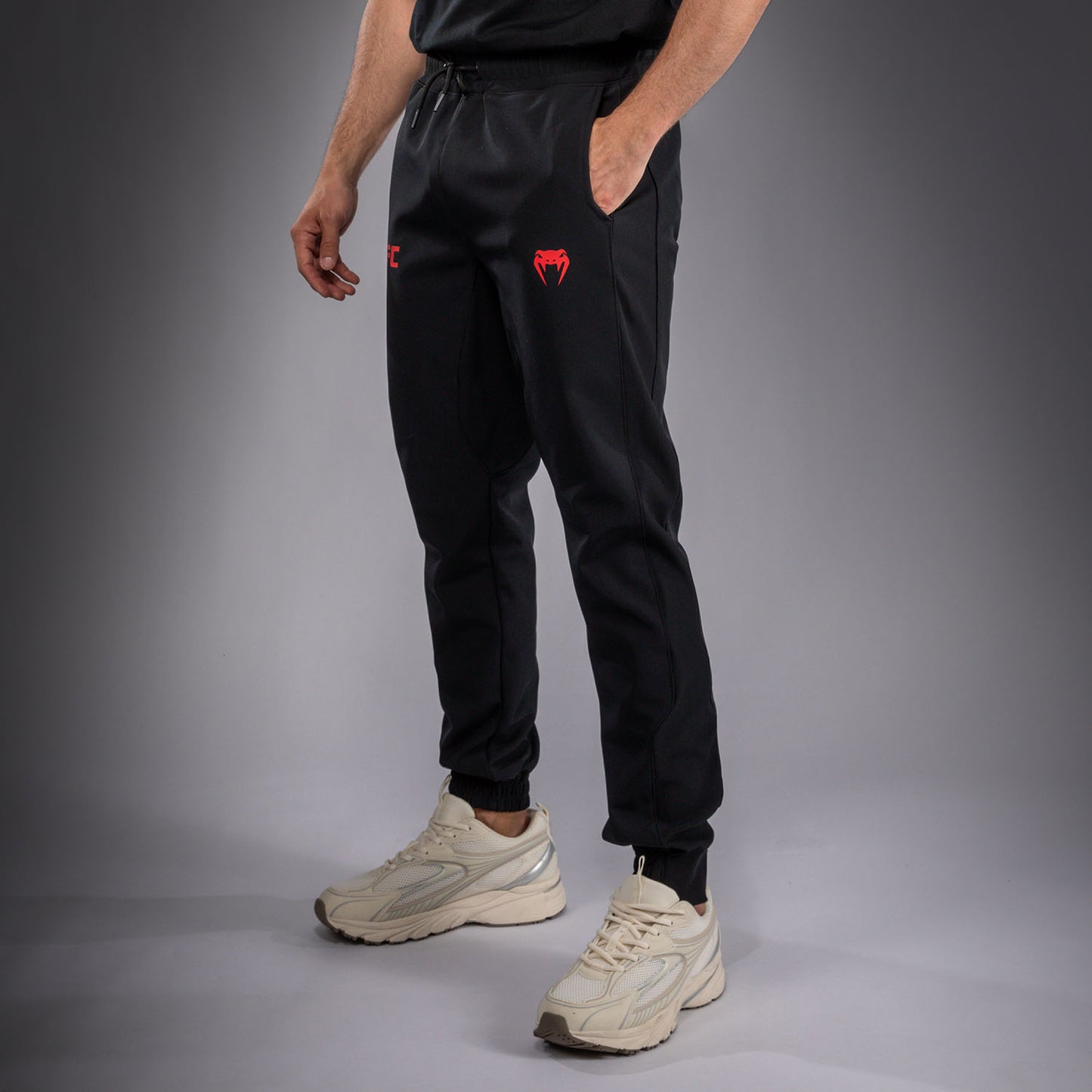 Venum UFC Unity by Venum Authentic Fight Week Herren-Hose - Schwarz