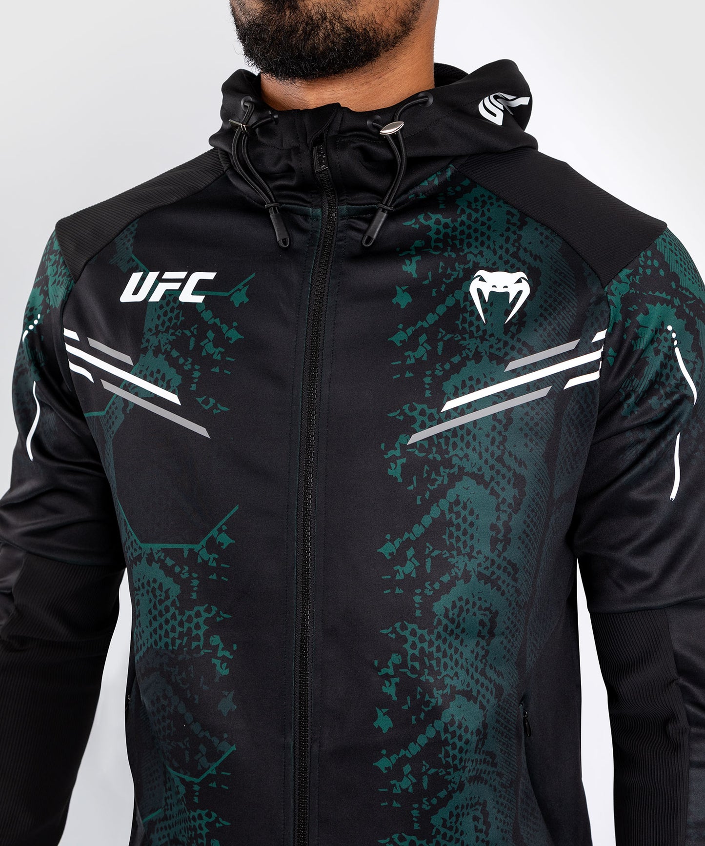 UFC Adrenaline by Venum Authentic Fight Night Walkout Hoodie für Männer - Emerald Edition - Grün/Schwarz