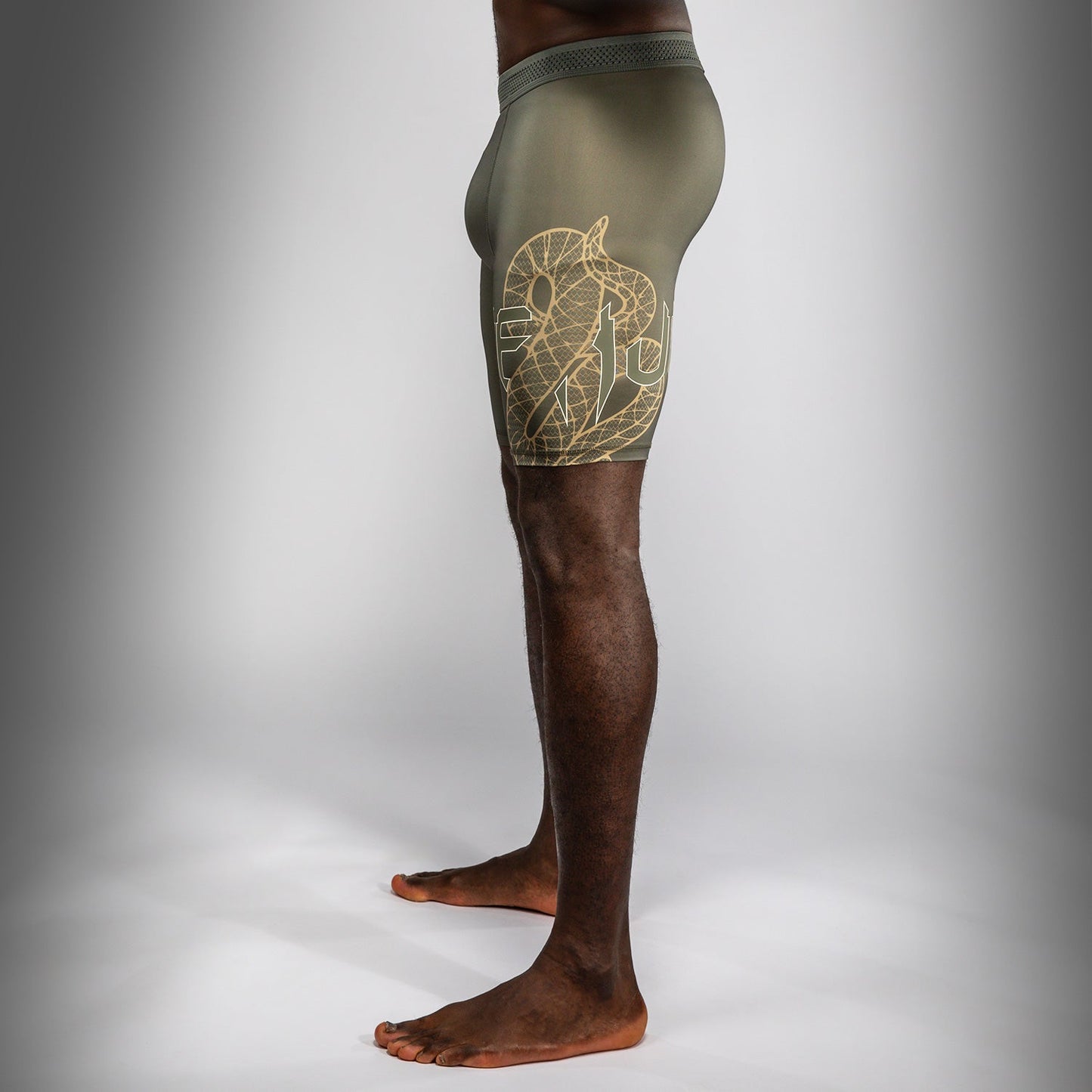Venum Serpenti Vale Tudo Shorts – Khaki/Bronze/Ivory