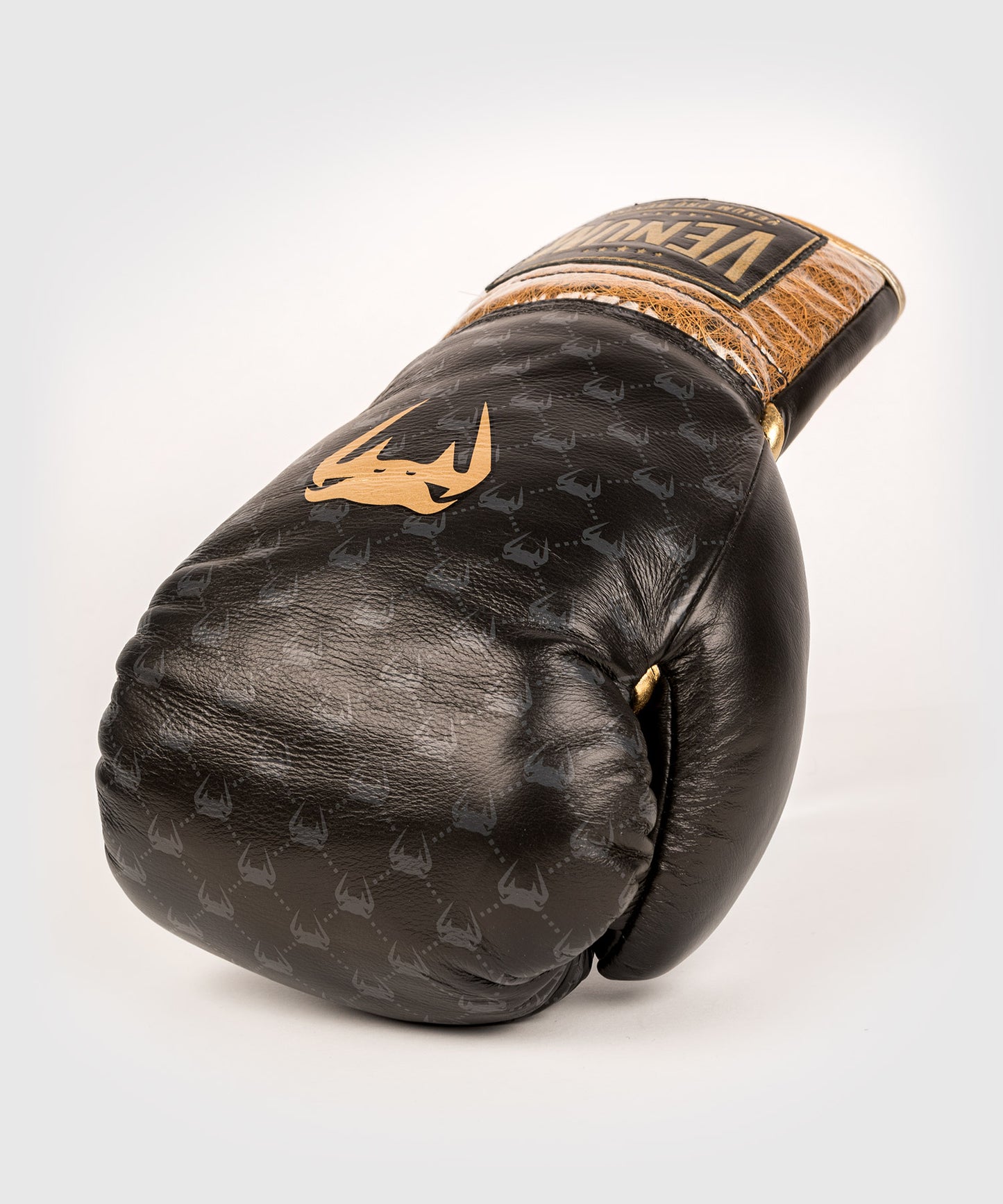 Venum Coco Monogram Pro Boxhandschuhe – Intense Black