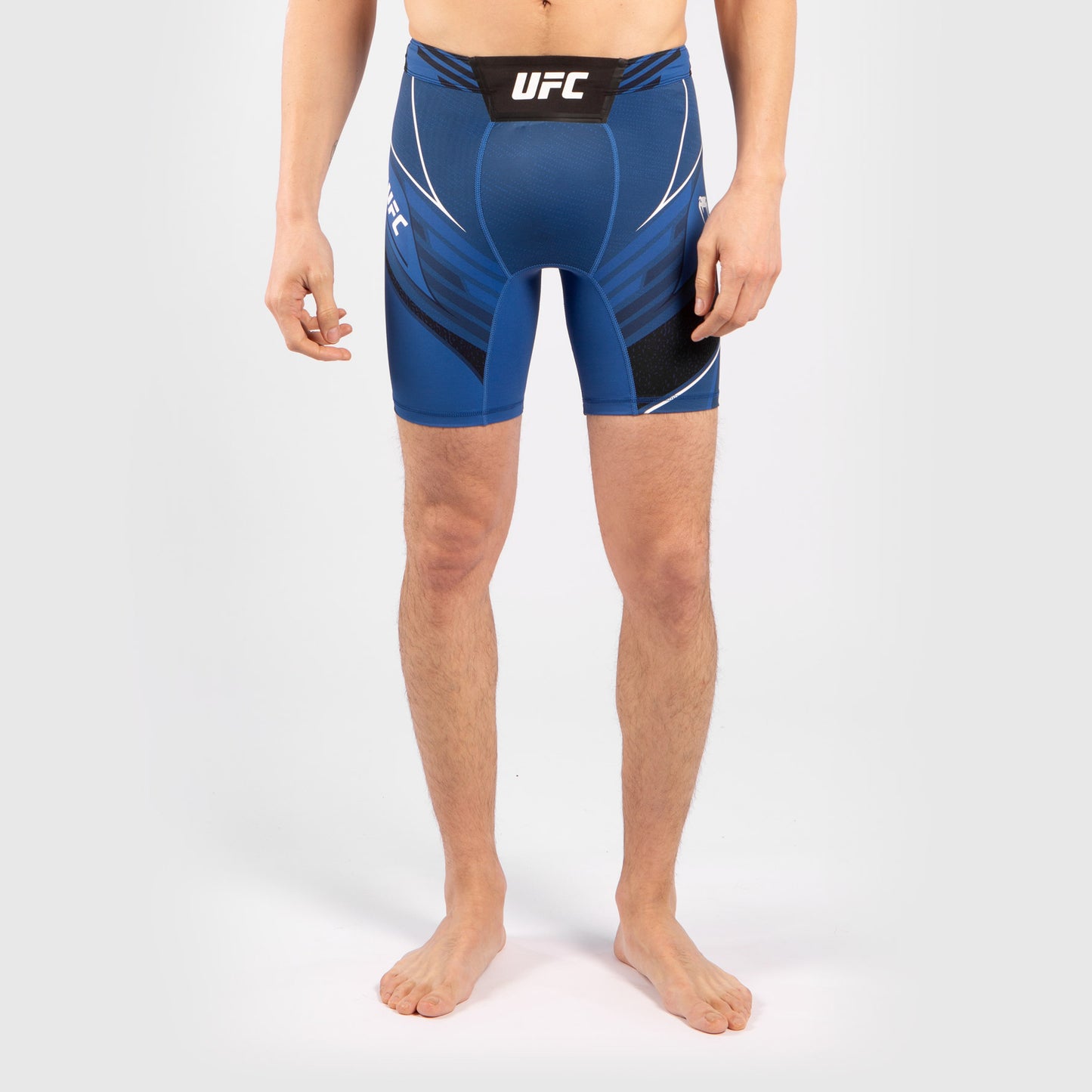 UFC Venum Authentic Fight Night Herren Vale Tudo Shorts - Short Fit - Blau