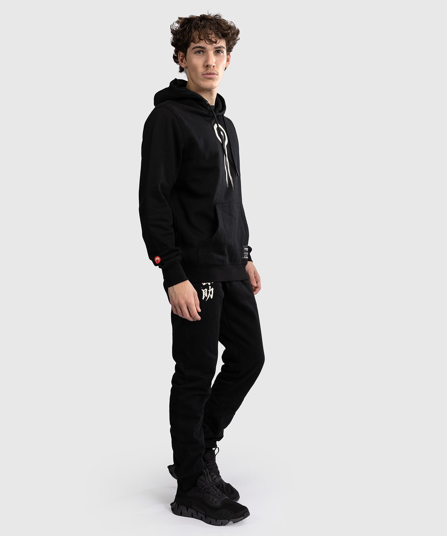 Venum x Assassin’s Creed Shadows Kapuzenpulli - Schwarz