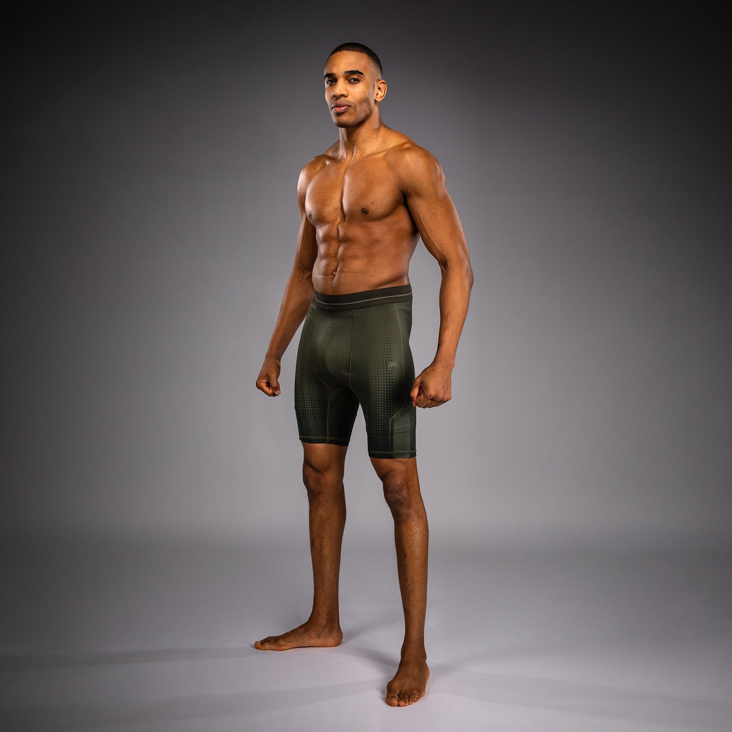 Venum Stealth Vale Tudo Kompressionsshort – Khaki/Dunkelgrün