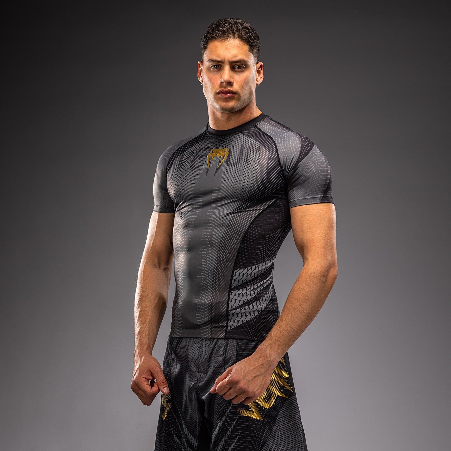 Venum Galactic 3.0 Kurzarm Rashguard - Schwarz/Gold