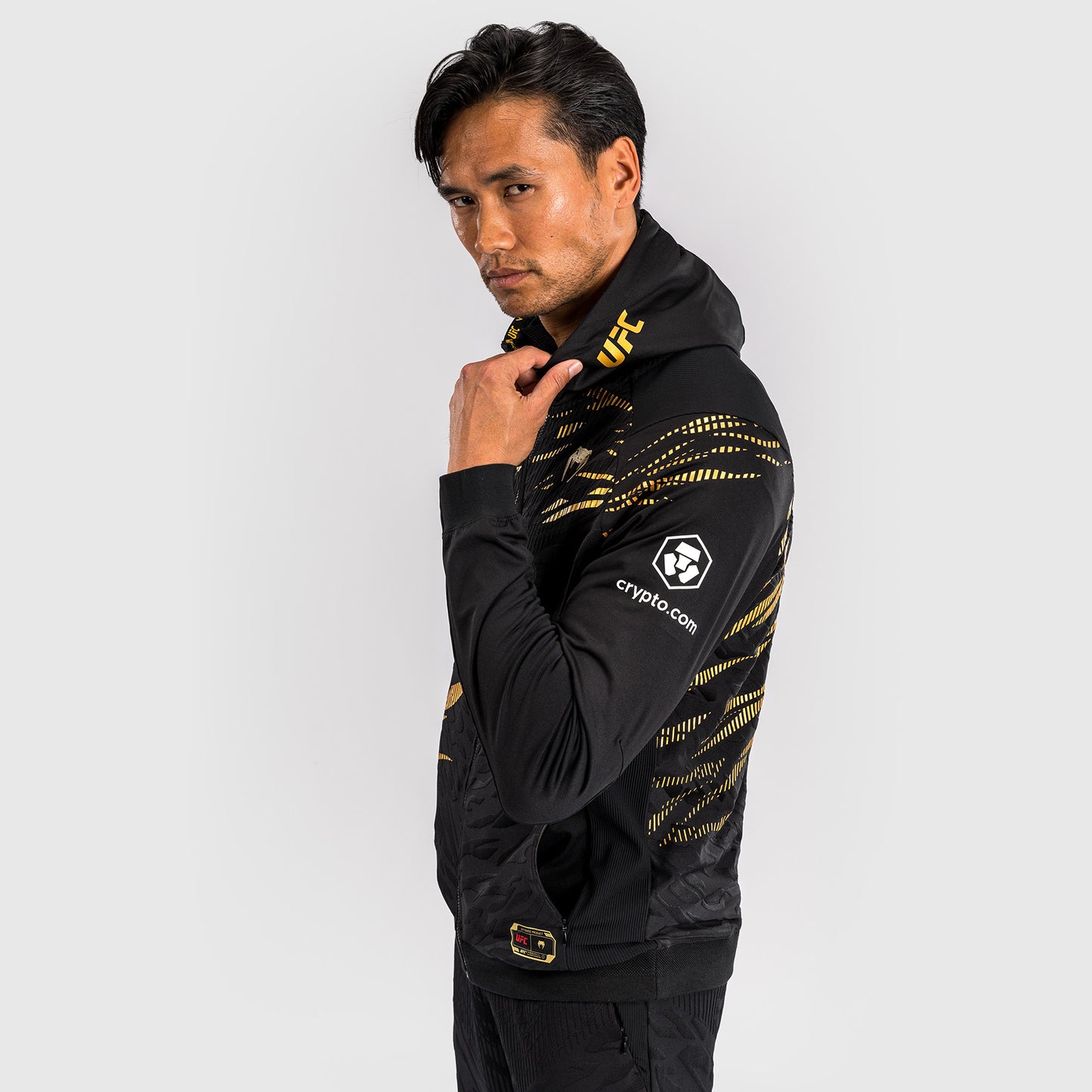 UFC Fusion by Venum Authentic Fight Night Herren Walkout Hoodie - Champion