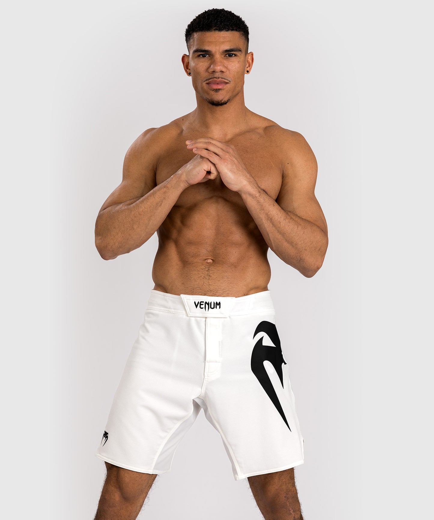 Venum Light 5.0 Fight Shorts - Weiß/Schwarz