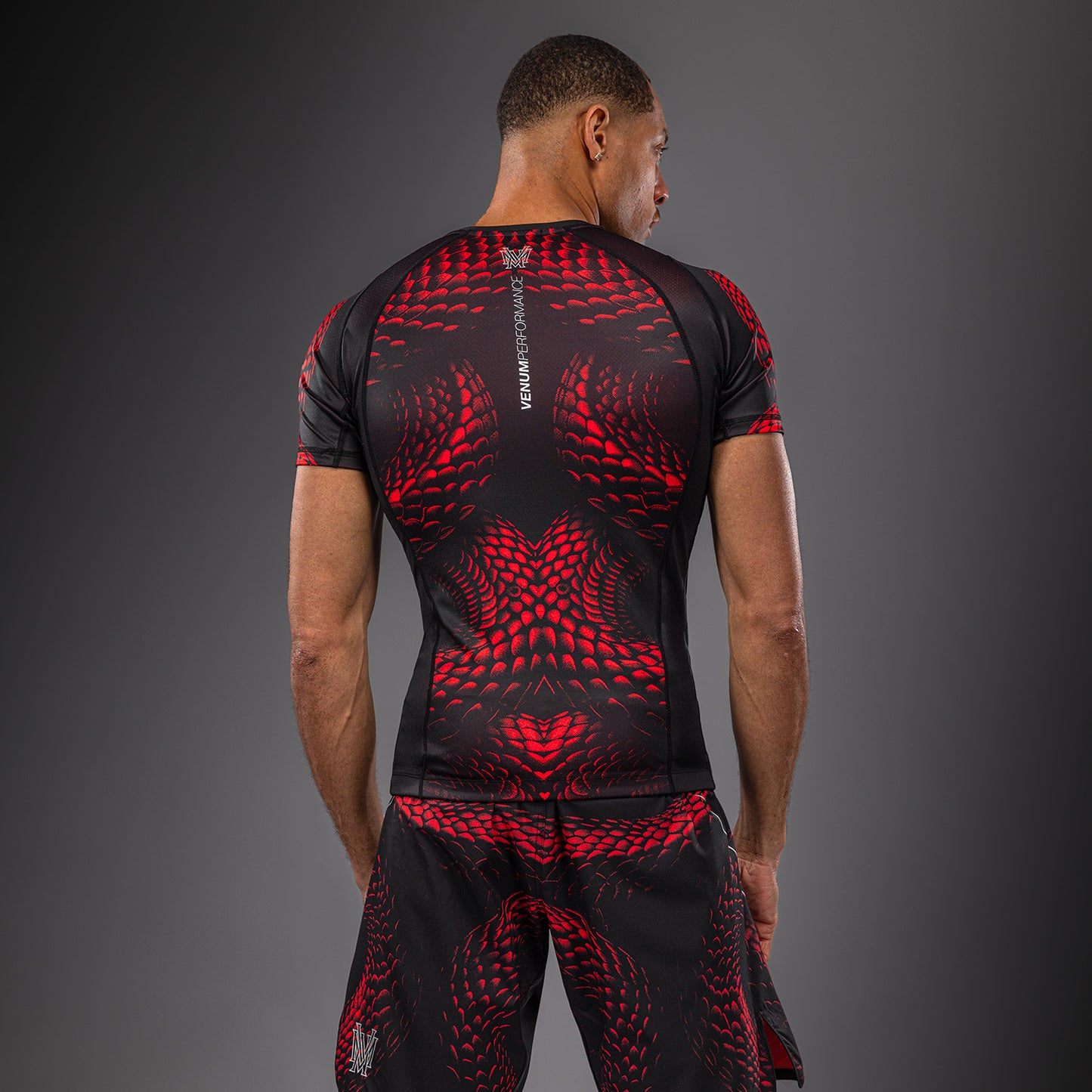 Venum Matupa Kurzarm Rashguard - Schwarz/Rot/Silber