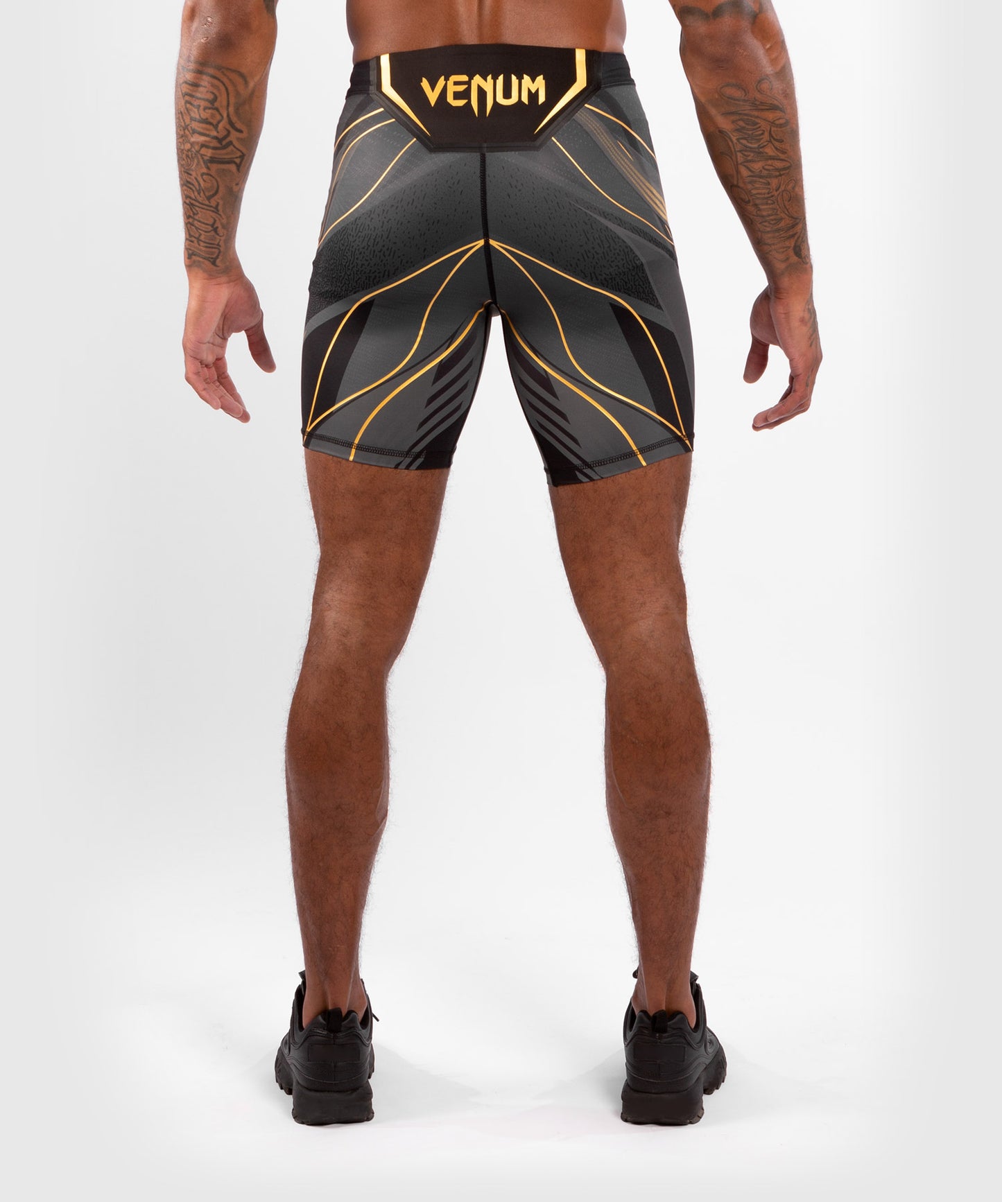 UFC Venum Authentic Fight Night Herren Vale Tudo Shorts - Long Fit - Champion