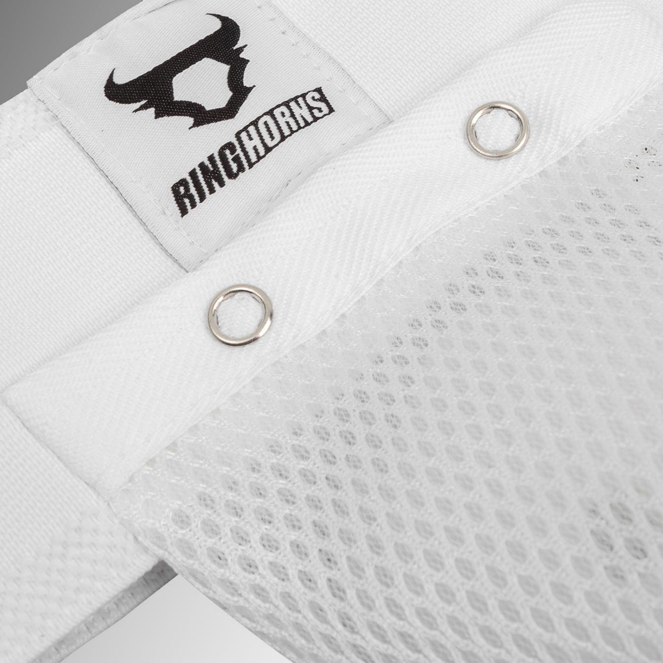 Ringhorns Charger by Venum Kids Tiefschutz und Suspensorium – Weiß