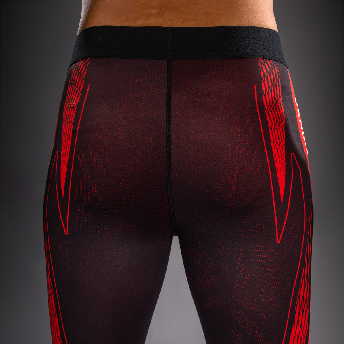 Venum Amazonia Reborn Kompressionsshorts - Schwarz/Rot