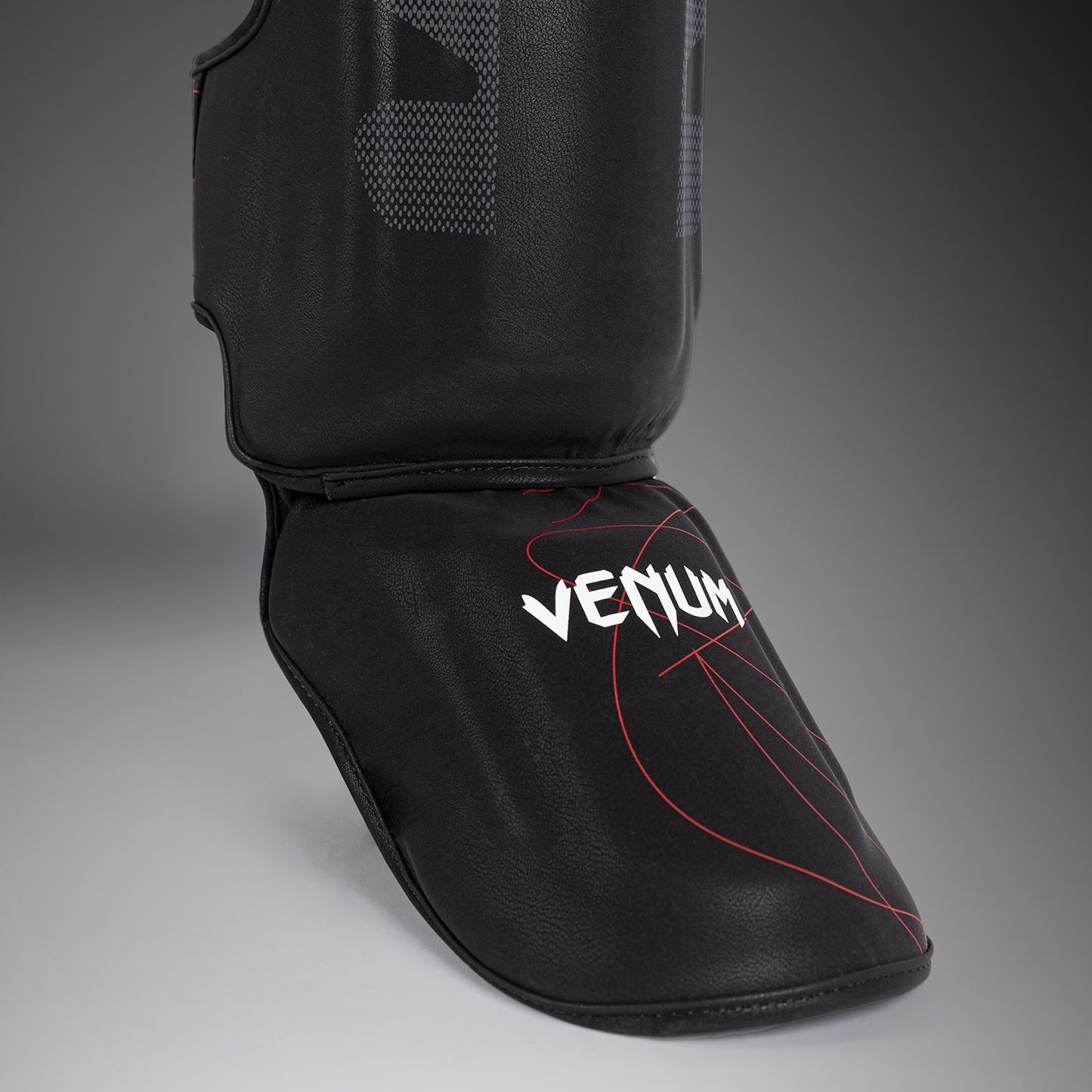 Venum Tactical XT Schienbeinschoner - Schwarz/Feuerrot