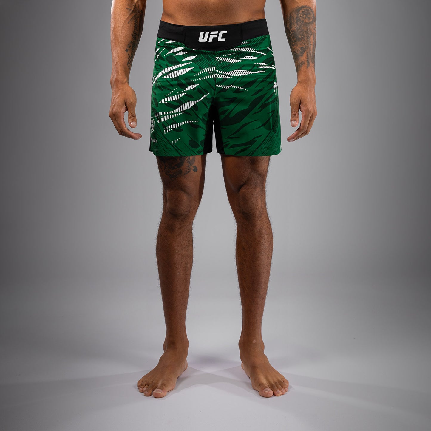 UFC Fusion by Venum Authentic Fight Night Herren Fight Short - Short Fit - Grün