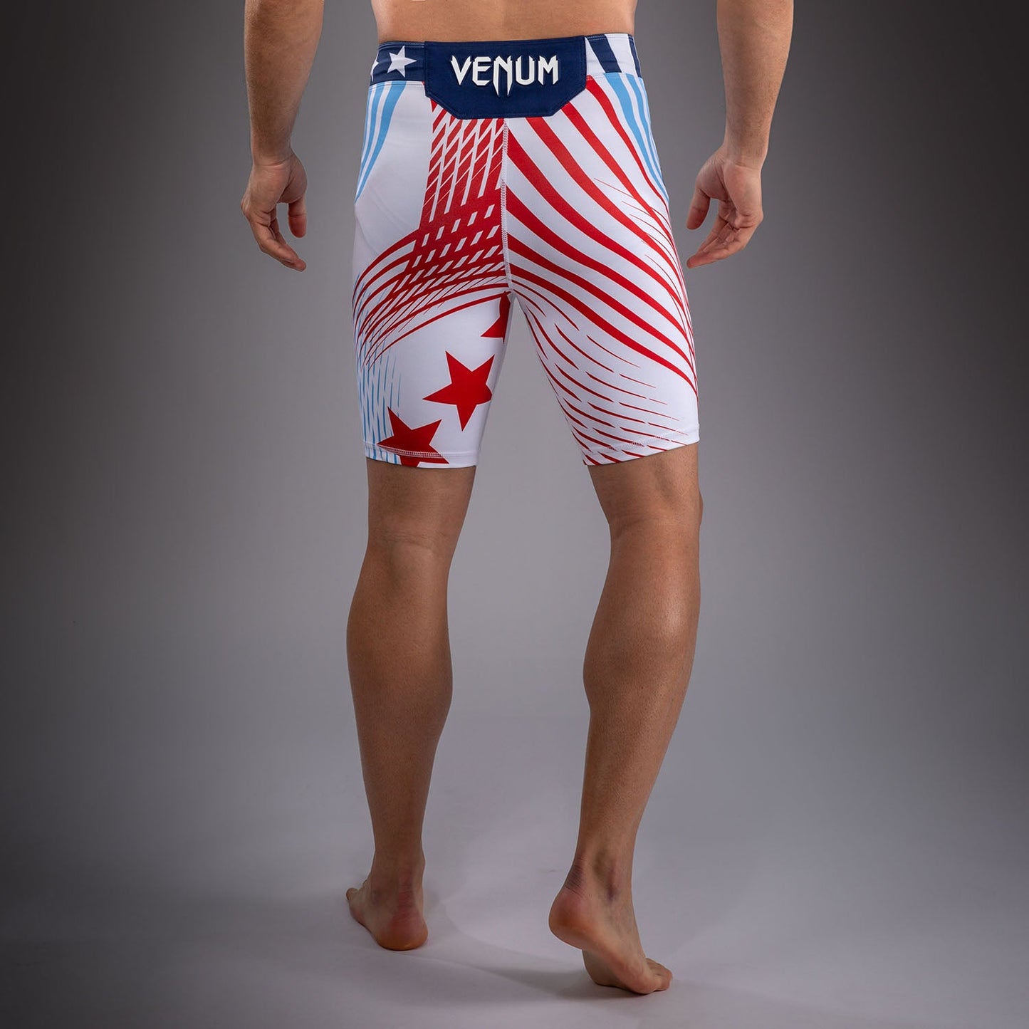 Official UFC Freedom 250 by Venum Authentic Fight Night Vale Tudo Shorts für Herren - Weiß
