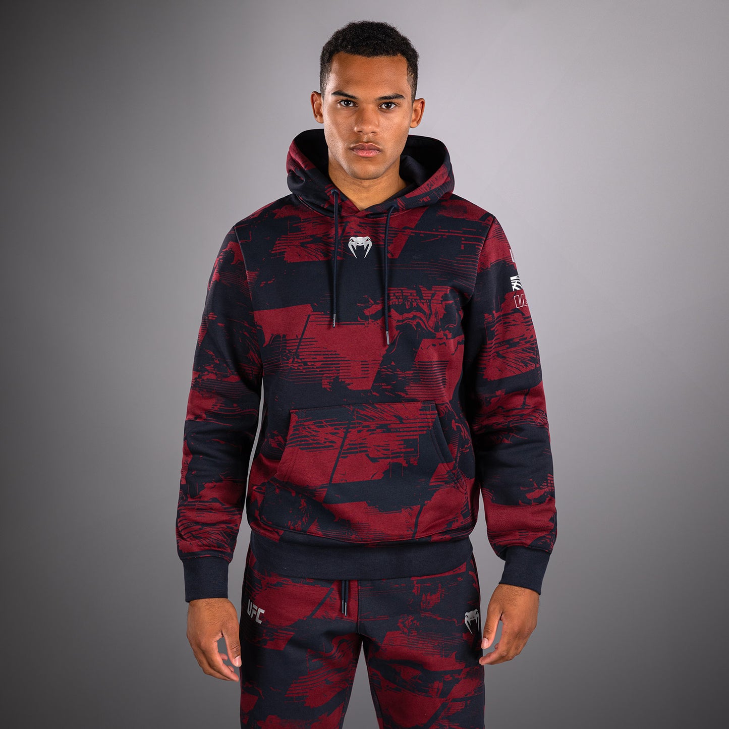 UFC Zenith by Venum Authentic Fight Week Pullover Hoodie Herren - Marineblau/Burgunderrot/Silber