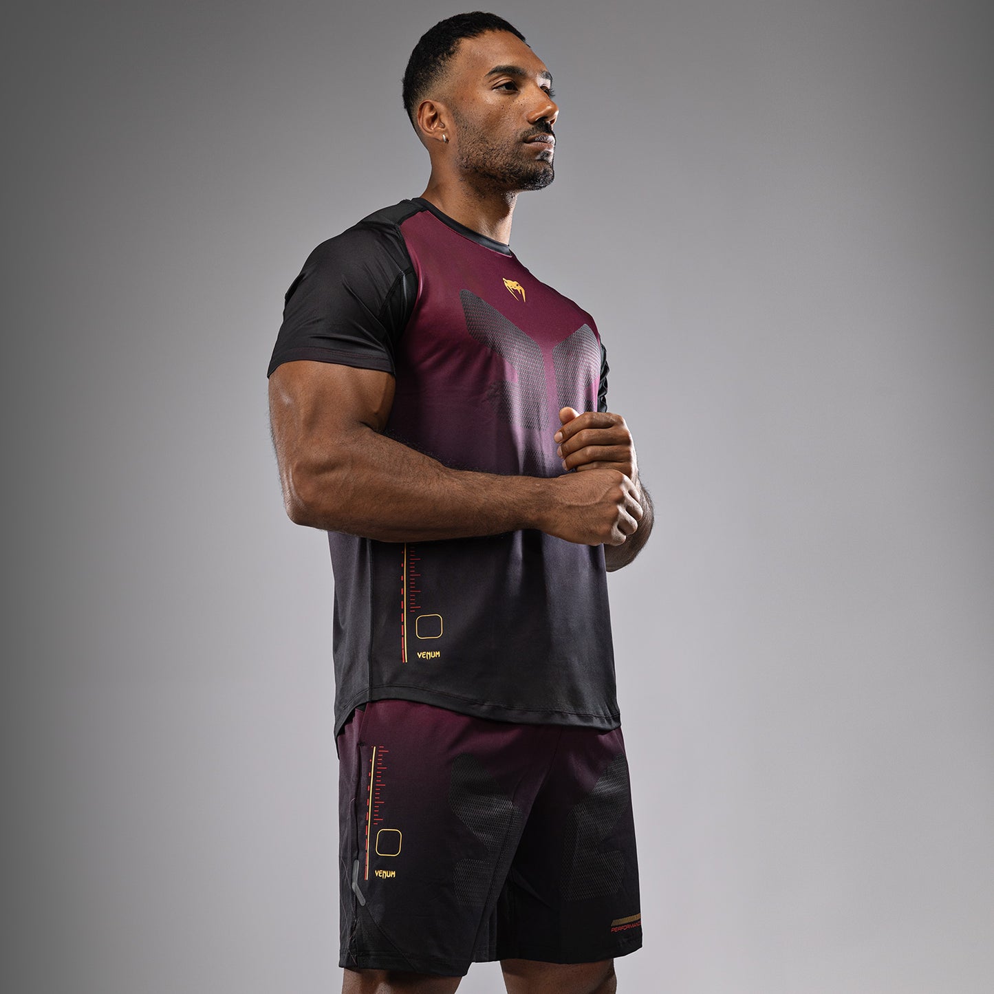 Venum Tactical XT Dry Tech T-Shirt für Männer - Schwarz/Burgund/Gold