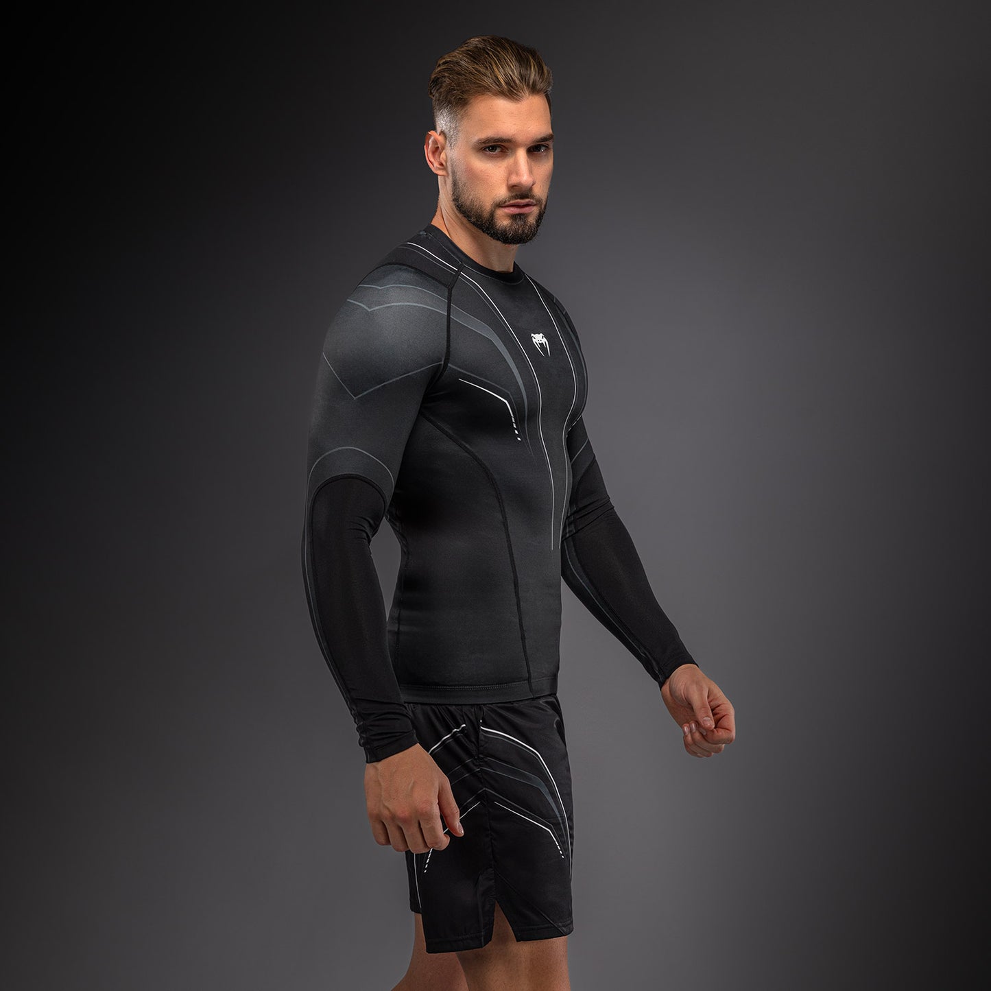 Venum Streamline Langarm Rashguard – Schwarz/Weiß