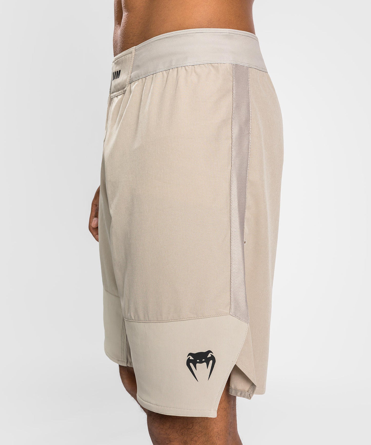 Venum G-Fit Air Fightshort – Sand
