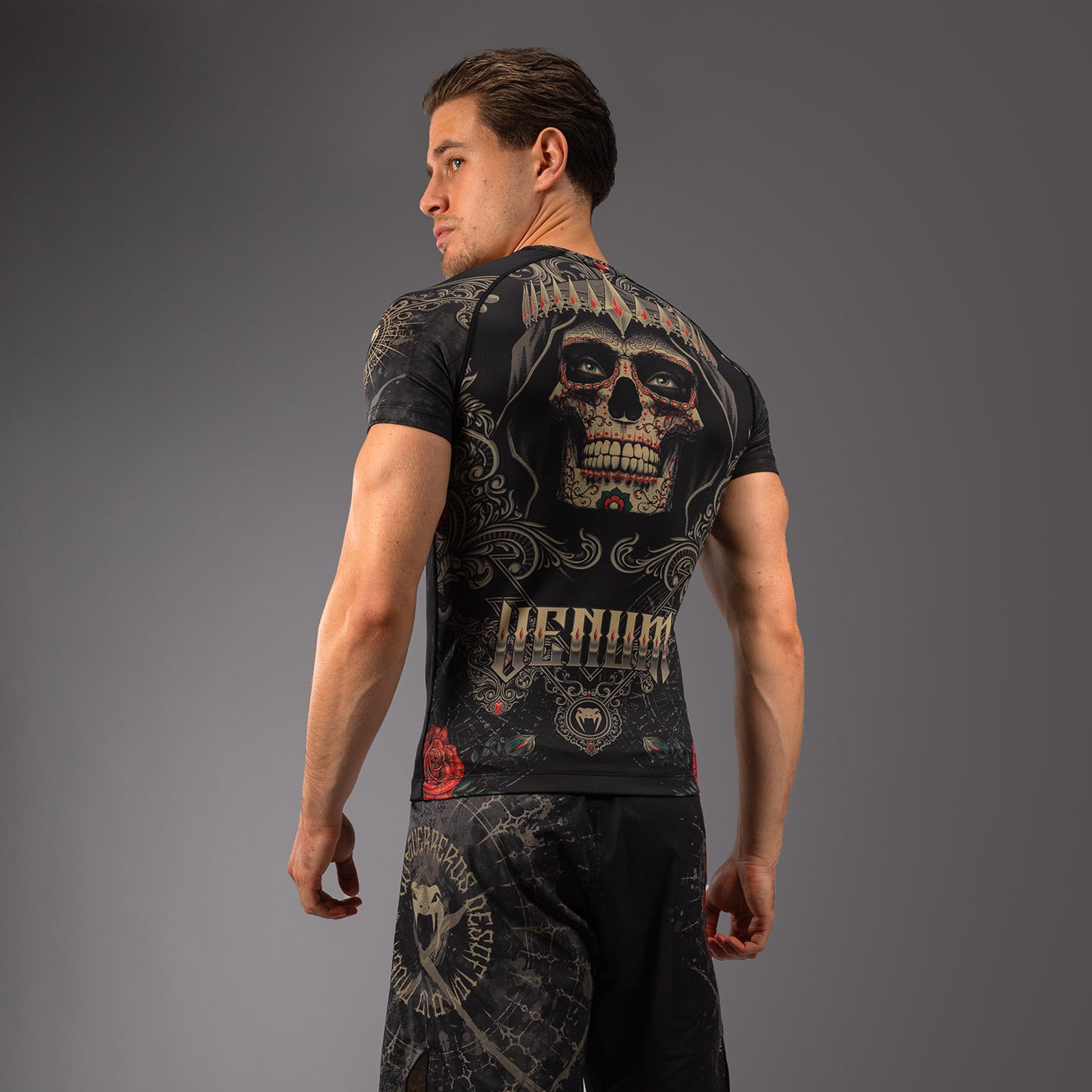 Venum Santa Muerte 5.0 Herren Kurzarm Rashguard - Tiefes Schwarz/Gold