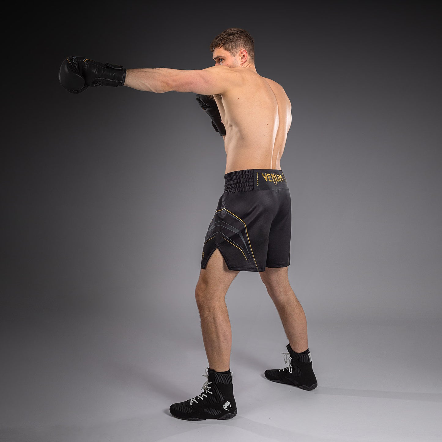 Venum Streamline Boxshorts – Schwarz/Gold