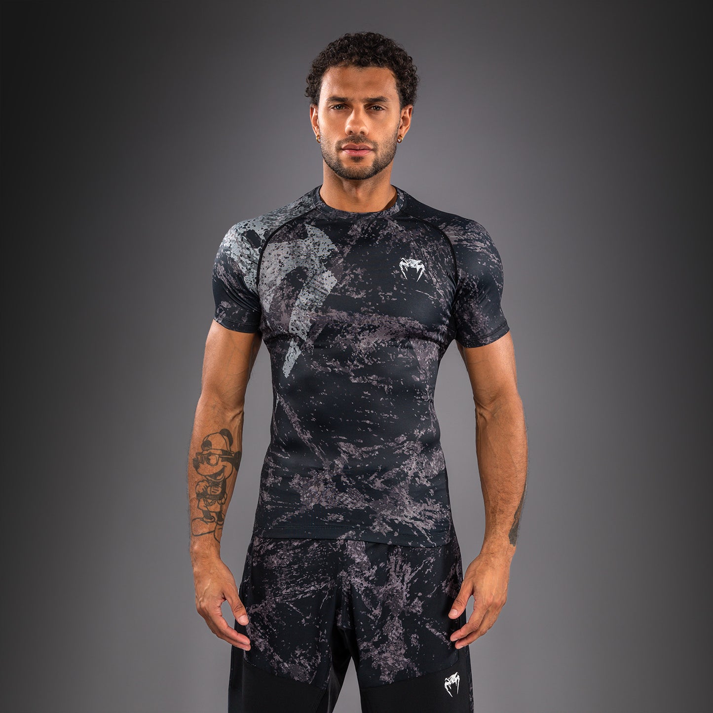 Venum Rage & Workout Kurzarm-Rashguard - Schwarz/Grau