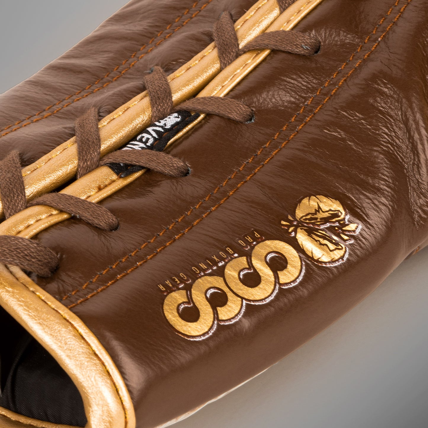 Venum Coco Monogram Pro Boxhandschuhe – Grizzly Brown