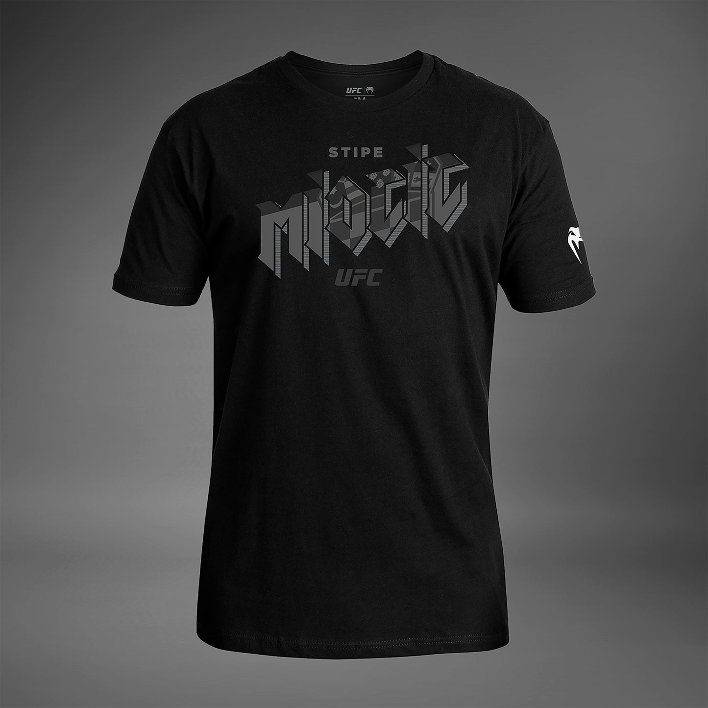 UFC Unrivaled by Venum Stipe Miocic Herren T-Shirt - Schwarz