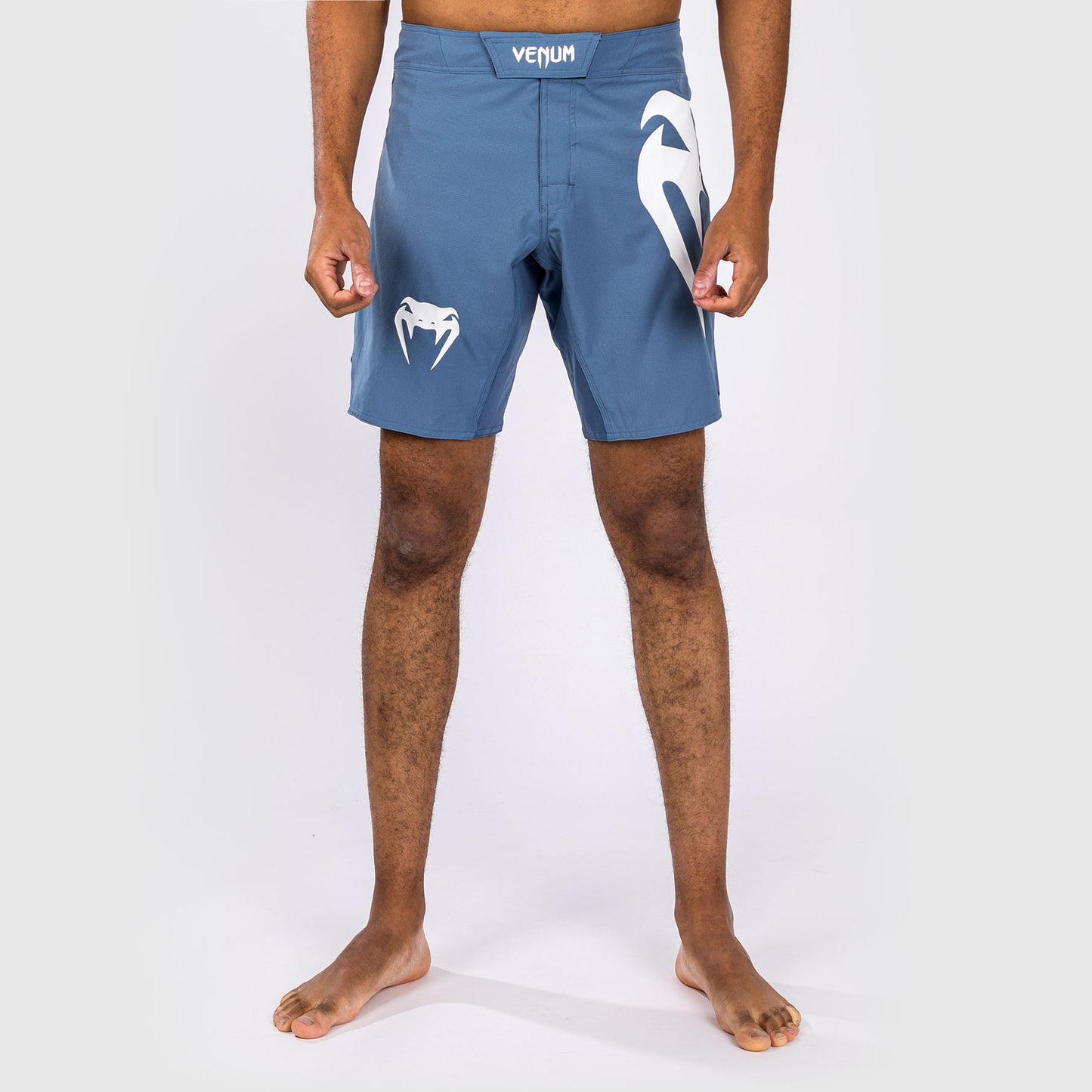 Venum Light 5.0 Fight Shorts - Blau/Weiß