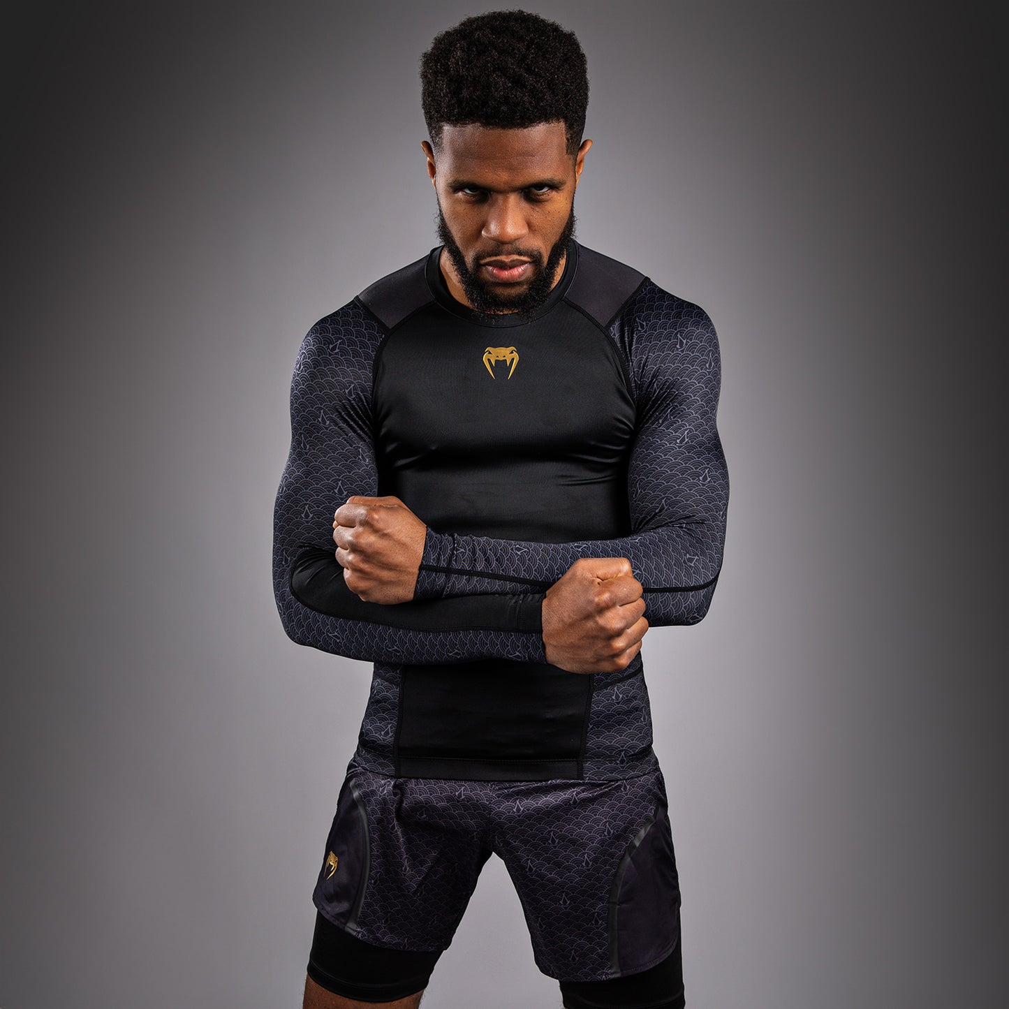 Venum x Assassin’s Creed Shadows Men's Long Sleeve Rashguard - Schwarz