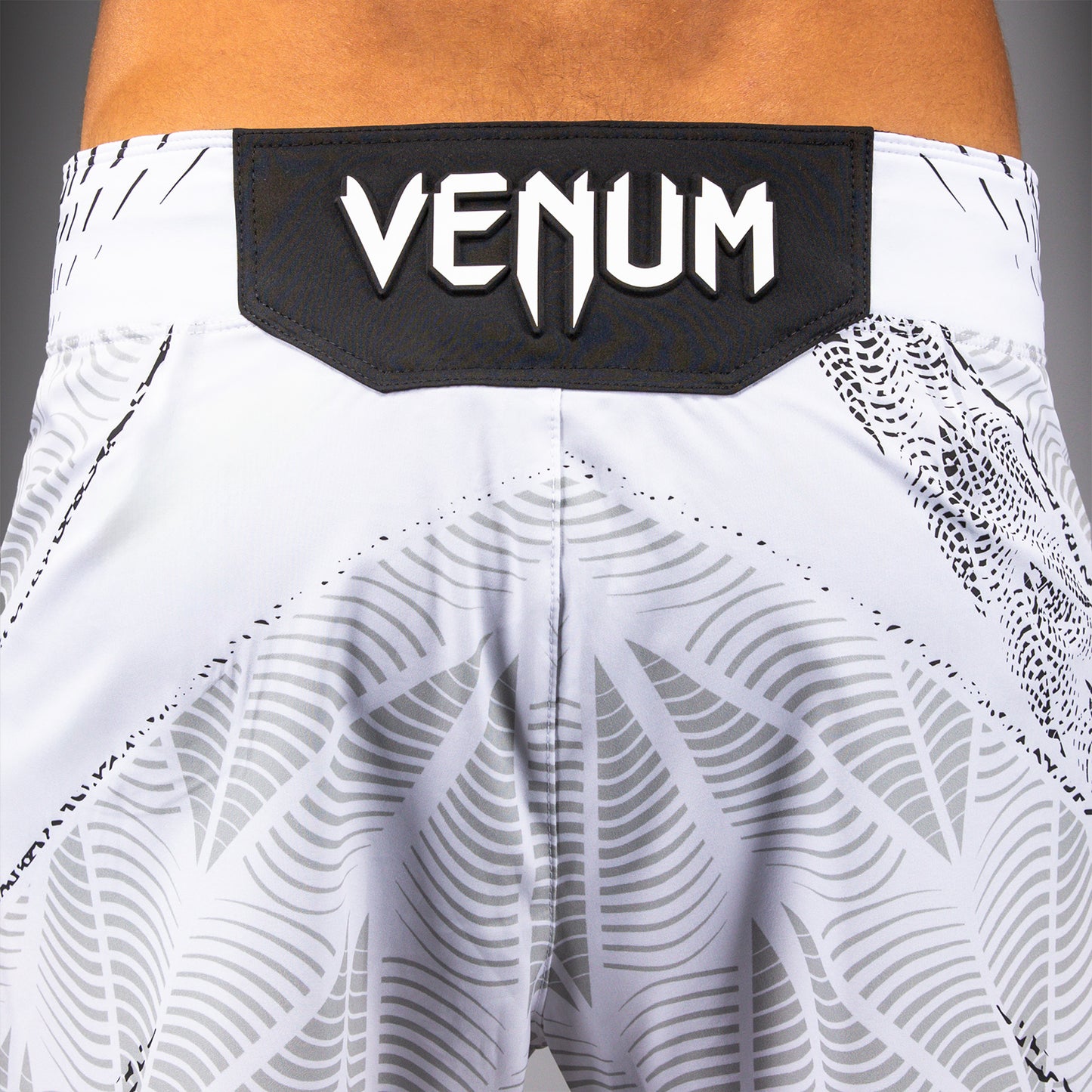 UFC Zenith by Venum Authentic Fight Night Kurze Passform Fight Short Herren Personalisiert - Weiß