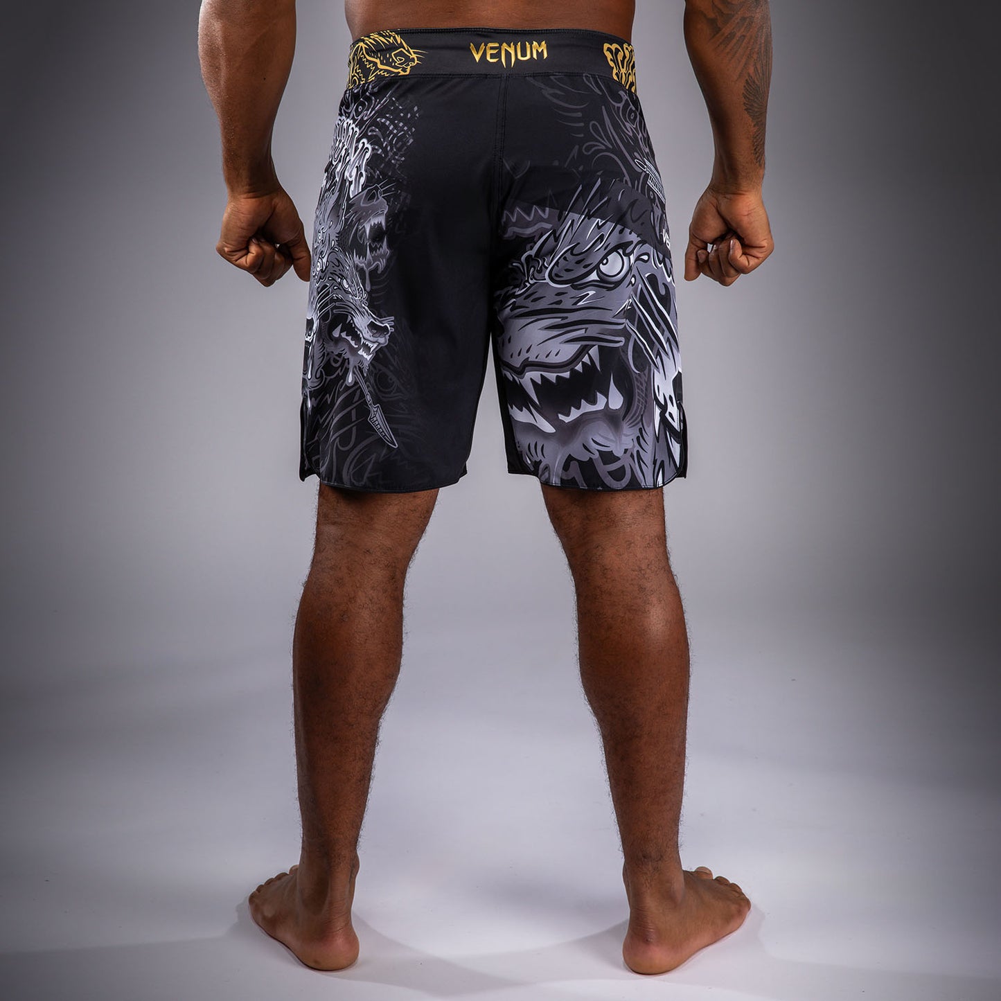 Venum Wolf Atak Fightshorts – Schwarz/Grau