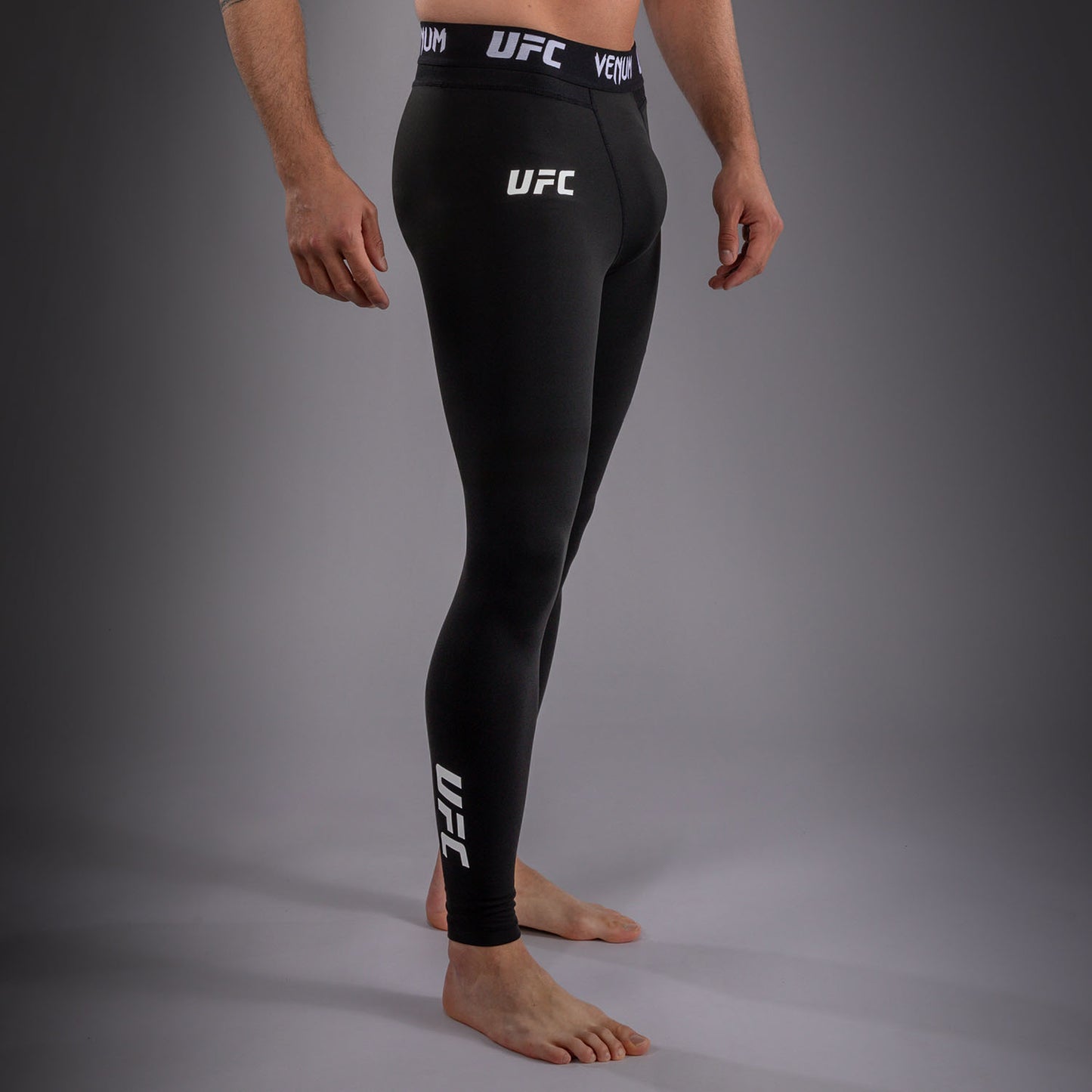 Venum UFC Unity by Venum Authentic Fight Week Herren Funktions-Kompressionshose - Schwarz